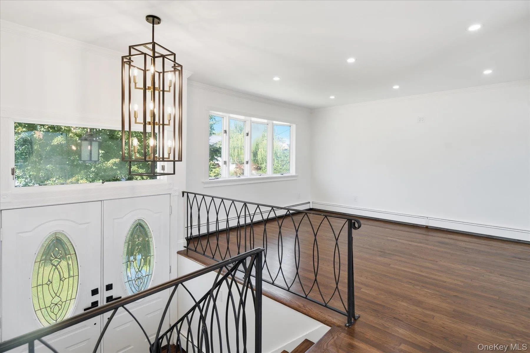 14 Garfield Place, Babylon, NY, 5 Bedrooms Bedrooms, 5 Rooms Rooms,2 BathroomsBathrooms,Residential,For Rent,Garfield,0,1048280 14 Garfield Place, Babylon, NY, 5 Bedrooms Bedrooms, 5 Rooms Rooms,2 BathroomsBathrooms,Residential,For Rent,Garfield,0,1048280