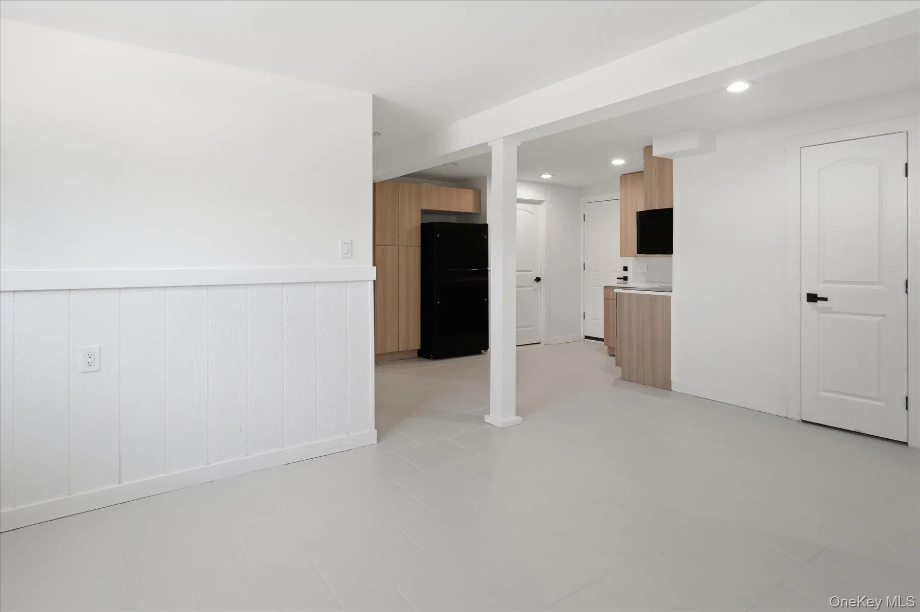 14 Garfield Place, Babylon, NY, 5 Bedrooms Bedrooms, 5 Rooms Rooms,2 BathroomsBathrooms,Residential,For Rent,Garfield,0,1048280 14 Garfield Place, Babylon, NY, 5 Bedrooms Bedrooms, 5 Rooms Rooms,2 BathroomsBathrooms,Residential,For Rent,Garfield,0,1048280