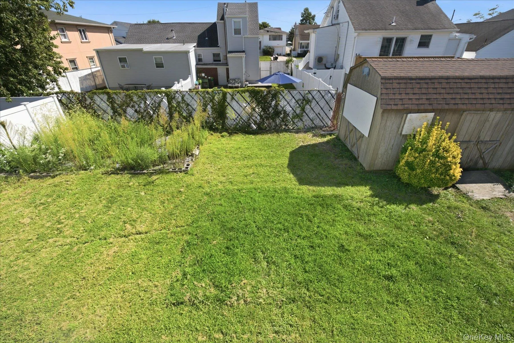 14 Garfield Place, Babylon, NY, 5 Bedrooms Bedrooms, 5 Rooms Rooms,2 BathroomsBathrooms,Residential,For Rent,Garfield,0,1048280 14 Garfield Place, Babylon, NY, 5 Bedrooms Bedrooms, 5 Rooms Rooms,2 BathroomsBathrooms,Residential,For Rent,Garfield,0,1048280