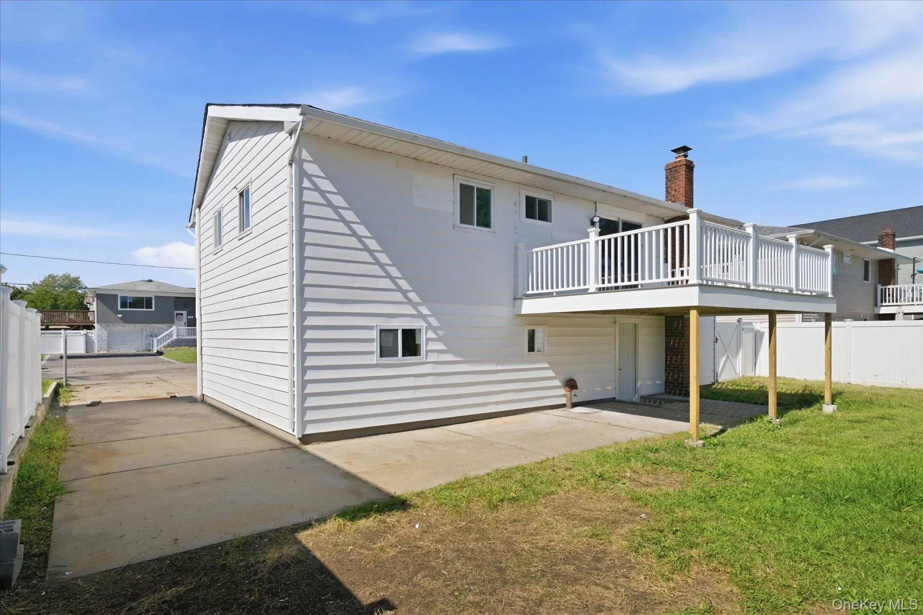 14 Garfield Place, Babylon, NY, 5 Bedrooms Bedrooms, 5 Rooms Rooms,2 BathroomsBathrooms,Residential,For Rent,Garfield,0,1048280 14 Garfield Place, Babylon, NY, 5 Bedrooms Bedrooms, 5 Rooms Rooms,2 BathroomsBathrooms,Residential,For Rent,Garfield,0,1048280