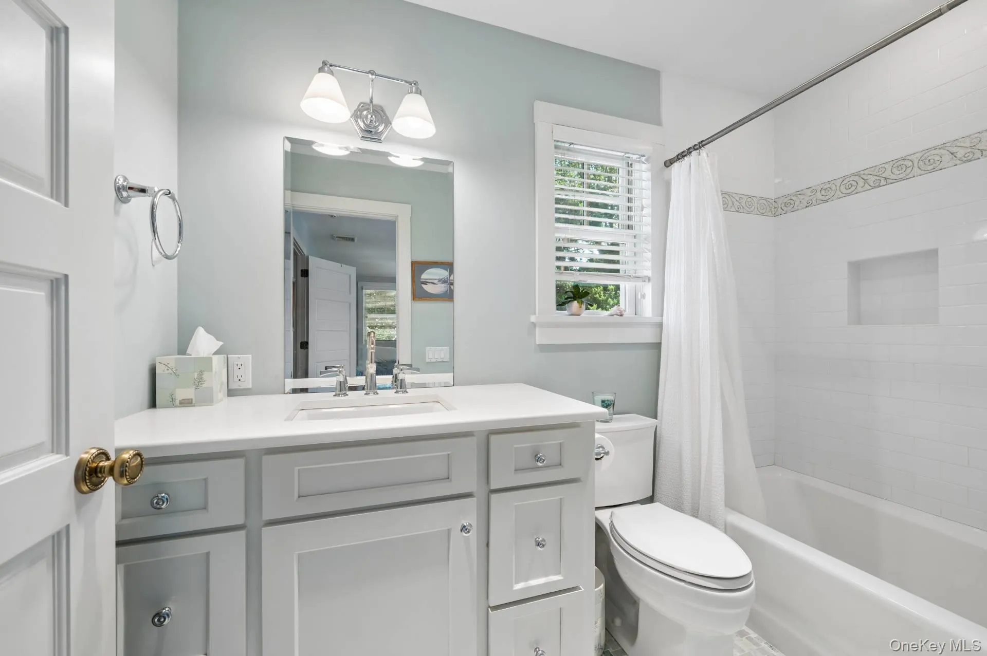 200 Little Plains Road, Southampton, NY, 3 Bedrooms Bedrooms, 9 Rooms Rooms,3 BathroomsBathrooms,Residential,For Rent,Little Plains,0,1048282 200 Little Plains Road, Southampton, NY, 3 Bedrooms Bedrooms, 9 Rooms Rooms,3 BathroomsBathrooms,Residential,For Rent,Little Plains,0,1048282