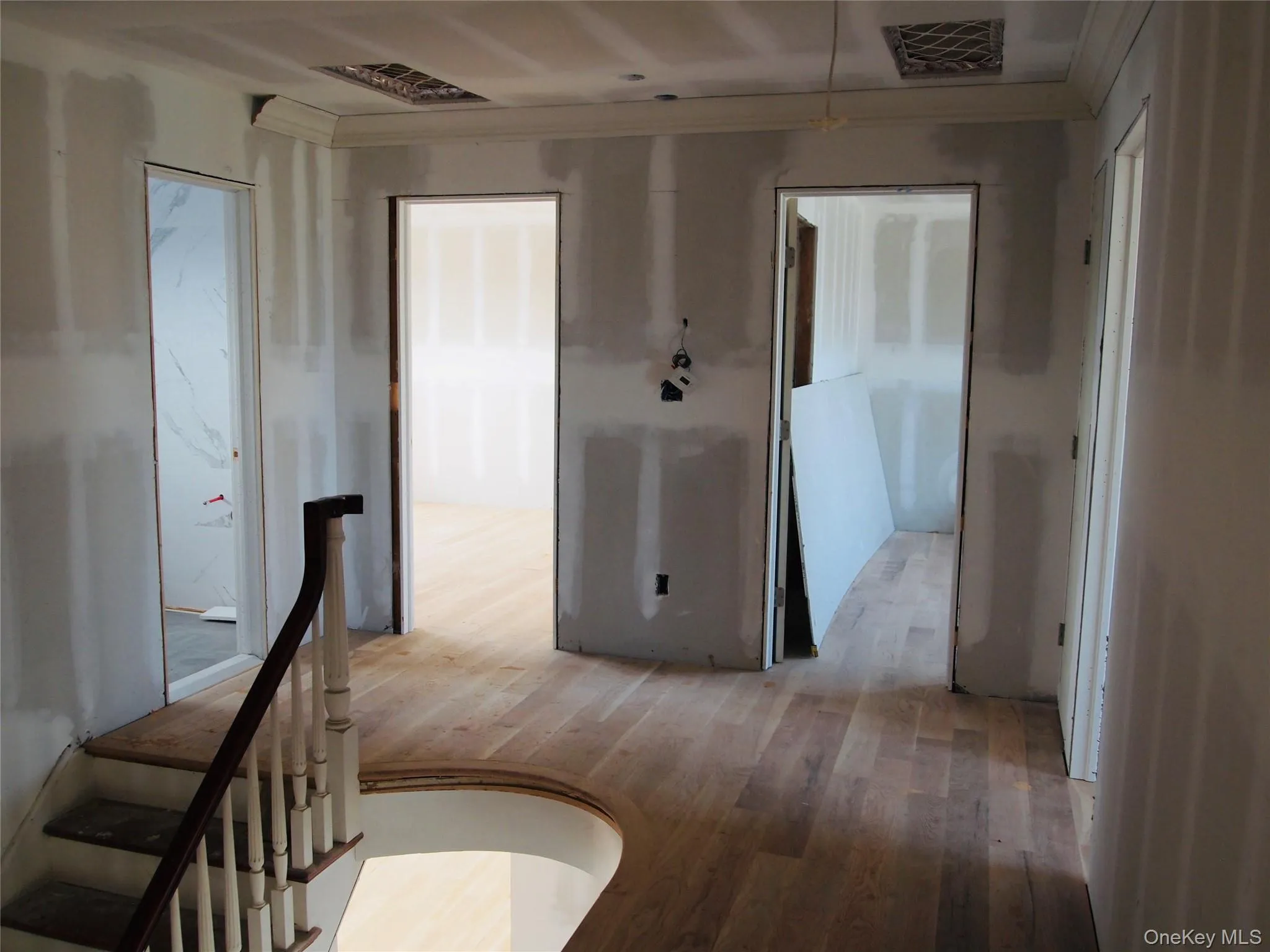 2 Skylark Road, Oyster Bay, NY, 4 Bedrooms Bedrooms, 10 Rooms Rooms,3 BathroomsBathrooms,Residential,For Rent,Skylark,0,1048285 2 Skylark Road, Oyster Bay, NY, 4 Bedrooms Bedrooms, 10 Rooms Rooms,3 BathroomsBathrooms,Residential,For Rent,Skylark,0,1048285
