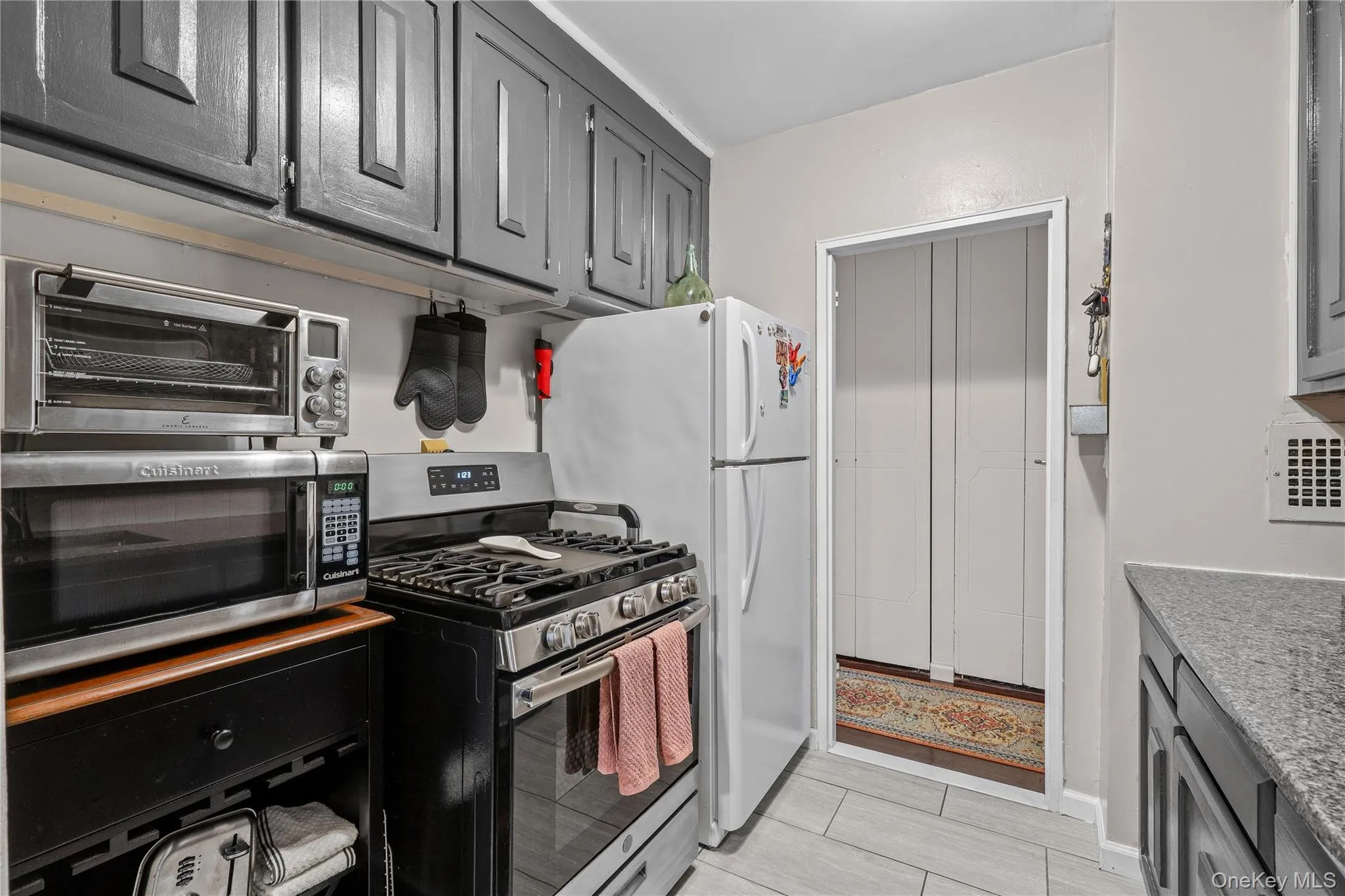 360 Westchester Avenue, Rye City, NY, 4 Rooms Rooms,1 BathroomBathrooms,Residential,For Rent,Westchester,0,1048288 360 Westchester Avenue, Rye City, NY, 4 Rooms Rooms,1 BathroomBathrooms,Residential,For Rent,Westchester,0,1048288