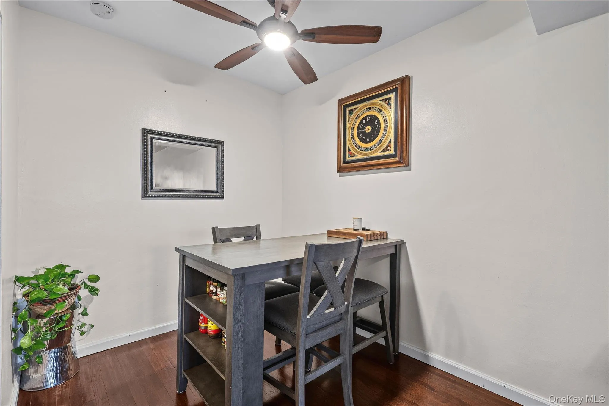 360 Westchester Avenue, Rye City, NY, 4 Rooms Rooms,1 BathroomBathrooms,Residential,For Rent,Westchester,0,1048288 360 Westchester Avenue, Rye City, NY, 4 Rooms Rooms,1 BathroomBathrooms,Residential,For Rent,Westchester,0,1048288