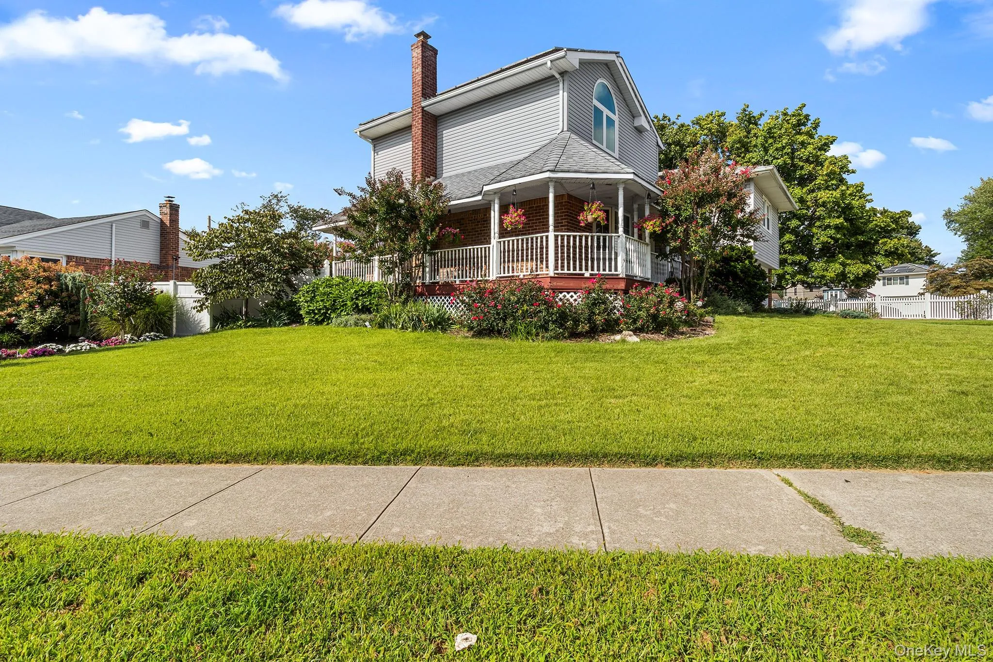3671 Adele Court, Hempstead, NY, 4 Bedrooms Bedrooms, 9 Rooms Rooms,3 BathroomsBathrooms,Residential,For Rent,Adele,0,1048290 3671 Adele Court, Hempstead, NY, 4 Bedrooms Bedrooms, 9 Rooms Rooms,3 BathroomsBathrooms,Residential,For Rent,Adele,0,1048290
