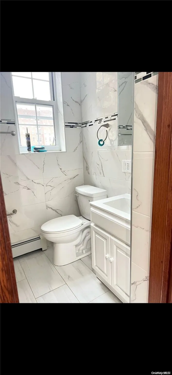 34-26 75th Street, New York, NY, 2 Bedroom Bedrooms, 4 Room Rooms,1 BathroomBathrooms,Residential Lease,For Rent,75th,0,1048292 34-26 75th Street, New York, NY, 2 Bedroom Bedrooms, 4 Room Rooms,1 BathroomBathrooms,Residential Lease,For Rent,75th,0,1048292