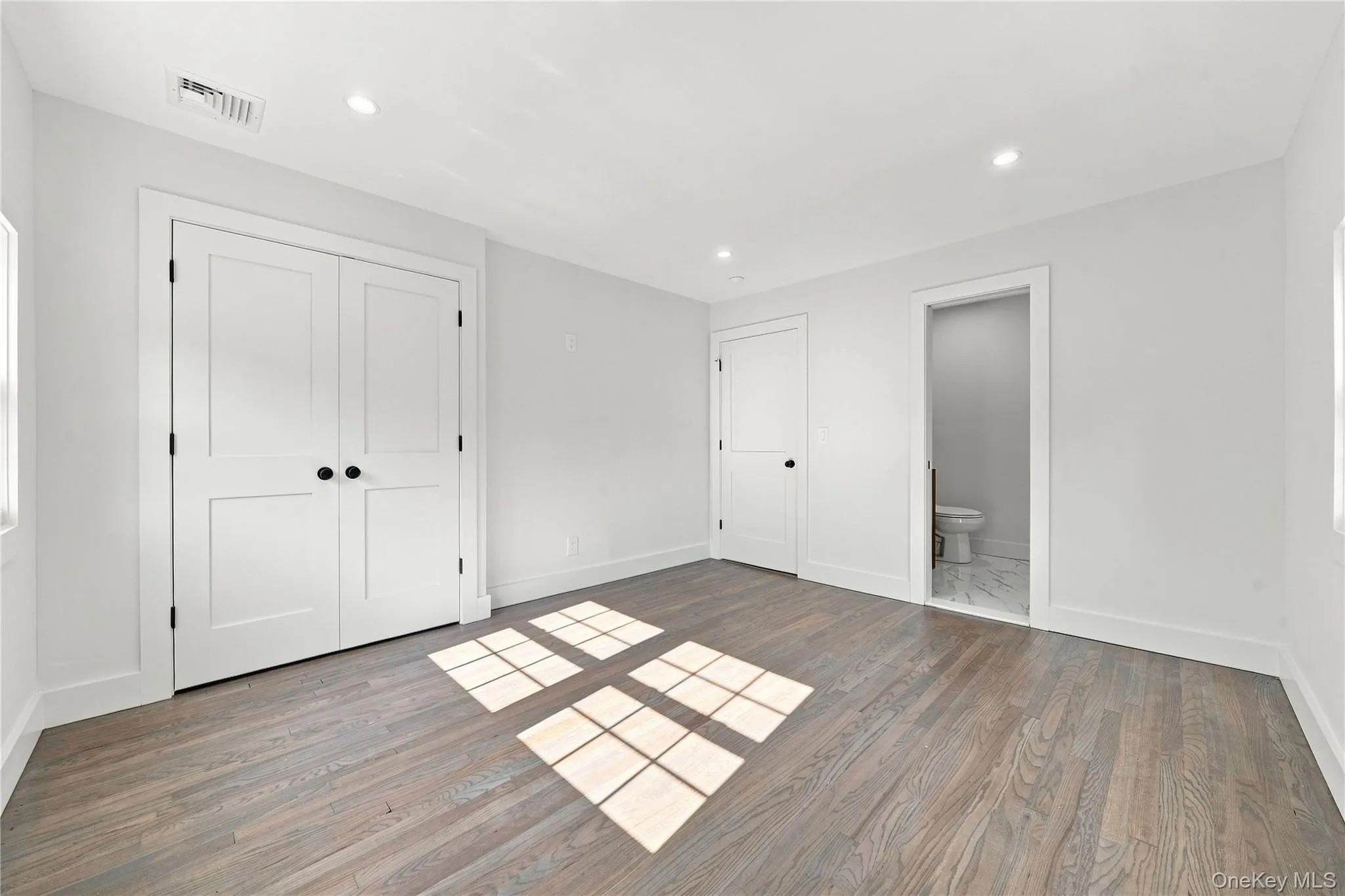 13 Campbell Lane, Islip, NY, 3 Bedrooms Bedrooms, 8 Rooms Rooms,2 BathroomsBathrooms,Residential,For Rent,Campbell,0,1048295 13 Campbell Lane, Islip, NY, 3 Bedrooms Bedrooms, 8 Rooms Rooms,2 BathroomsBathrooms,Residential,For Rent,Campbell,0,1048295