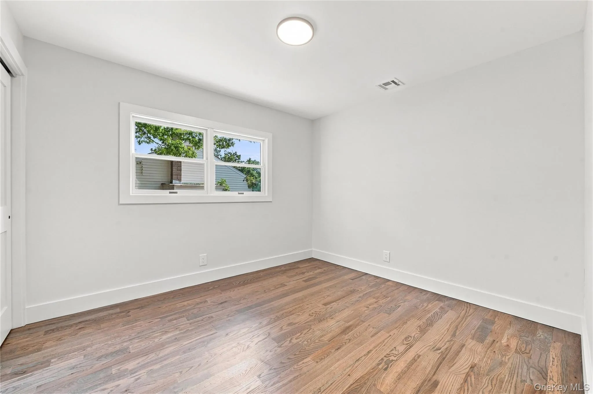 13 Campbell Lane, Islip, NY, 3 Bedrooms Bedrooms, 8 Rooms Rooms,2 BathroomsBathrooms,Residential,For Rent,Campbell,0,1048295 13 Campbell Lane, Islip, NY, 3 Bedrooms Bedrooms, 8 Rooms Rooms,2 BathroomsBathrooms,Residential,For Rent,Campbell,0,1048295