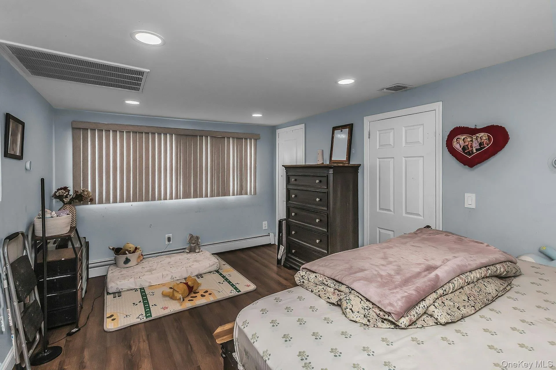 2911 Eagle Avenue, Brookhaven, NY, 4 Bedrooms Bedrooms, 8 Rooms Rooms,3 BathroomsBathrooms,Residential,For Rent,Eagle,0,1048297 2911 Eagle Avenue, Brookhaven, NY, 4 Bedrooms Bedrooms, 8 Rooms Rooms,3 BathroomsBathrooms,Residential,For Rent,Eagle,0,1048297