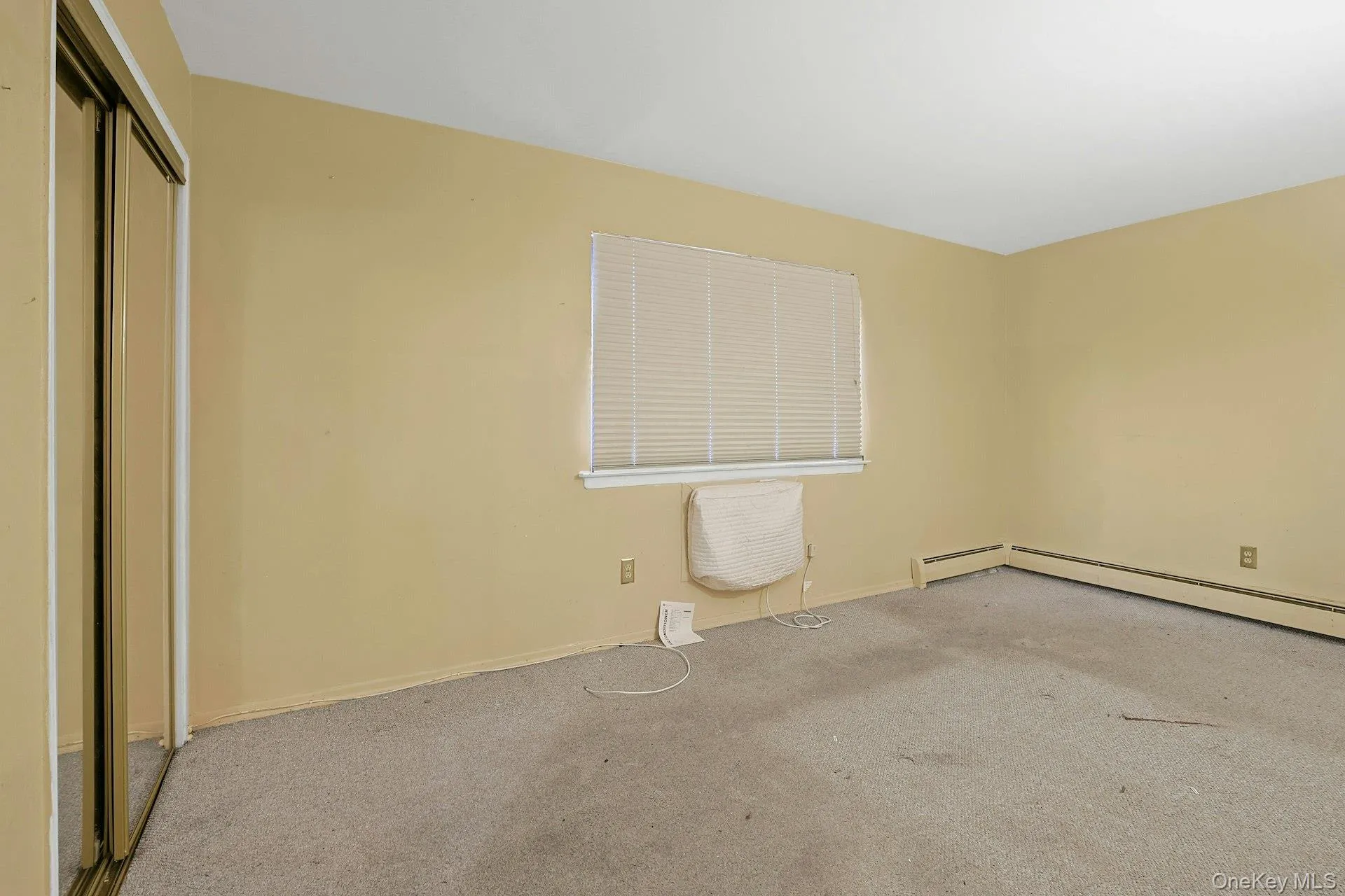 205 Sneden Place, Ramapo, NY, 1 Bedroom Bedrooms, 4 Rooms Rooms,1 BathroomBathrooms,Residential,For Rent,Sneden,0,1048298 205 Sneden Place, Ramapo, NY, 1 Bedroom Bedrooms, 4 Rooms Rooms,1 BathroomBathrooms,Residential,For Rent,Sneden,0,1048298
