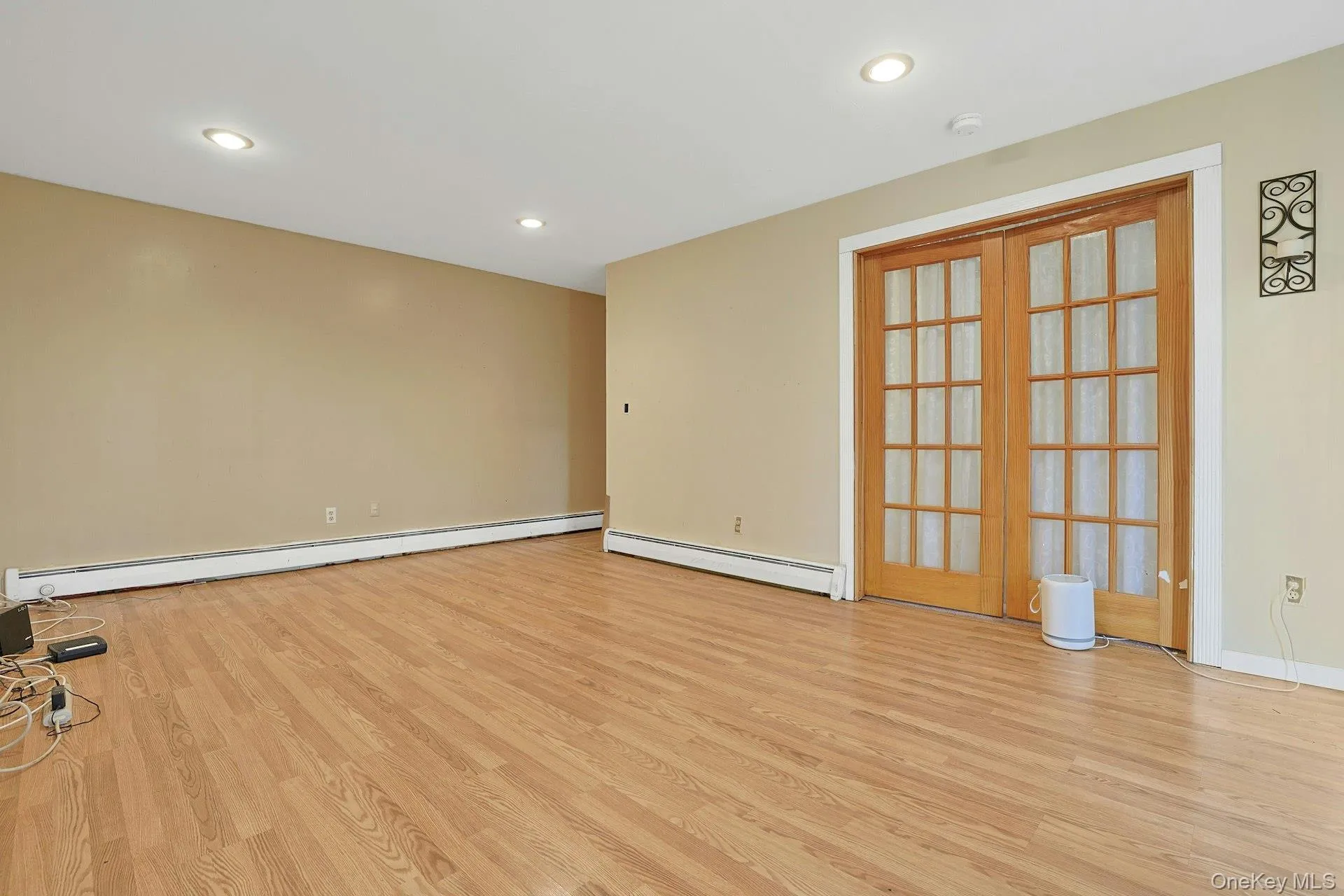 205 Sneden Place, Ramapo, NY, 1 Bedroom Bedrooms, 4 Rooms Rooms,1 BathroomBathrooms,Residential,For Rent,Sneden,0,1048298 205 Sneden Place, Ramapo, NY, 1 Bedroom Bedrooms, 4 Rooms Rooms,1 BathroomBathrooms,Residential,For Rent,Sneden,0,1048298