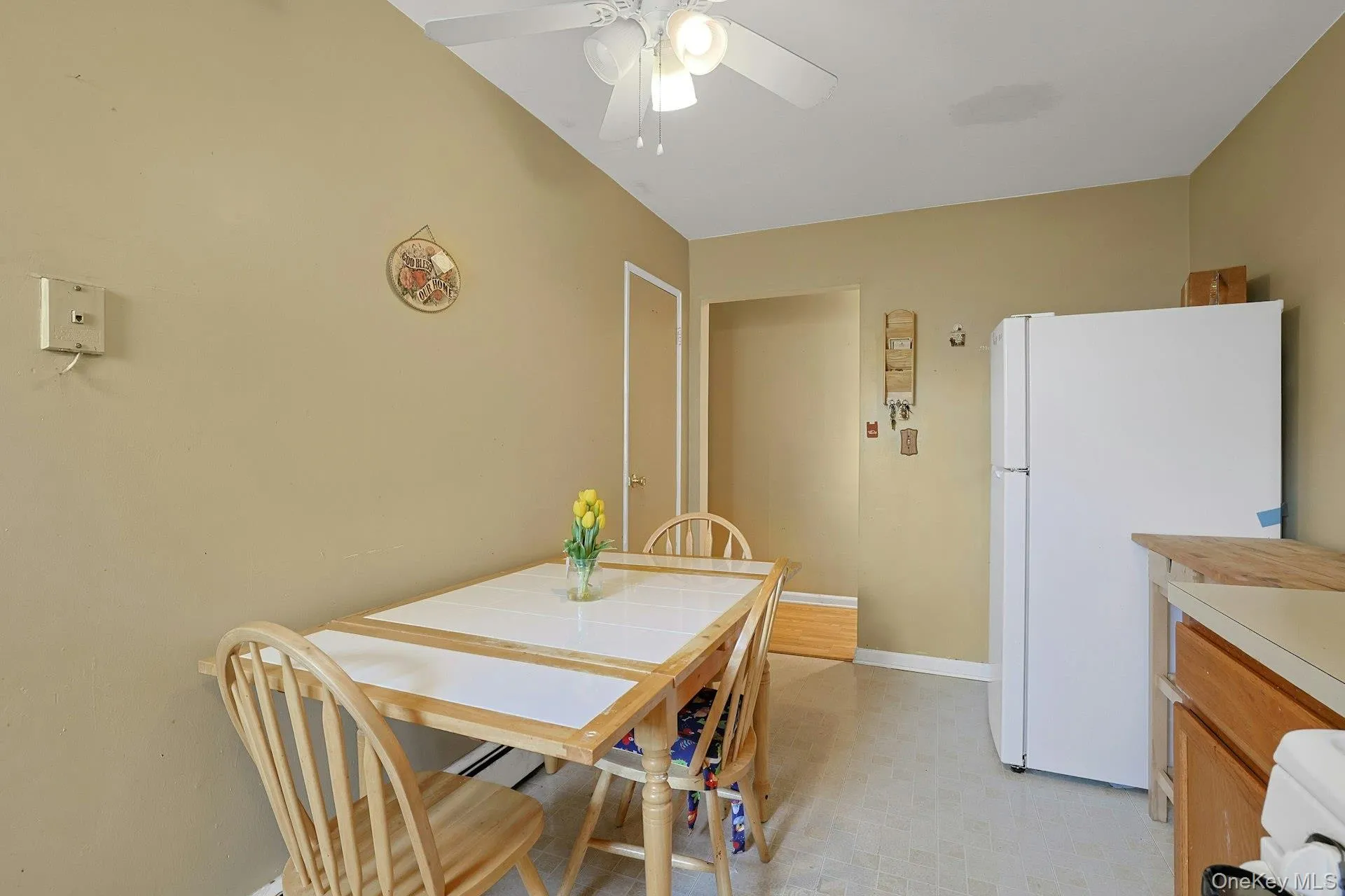 205 Sneden Place, Ramapo, NY, 1 Bedroom Bedrooms, 4 Rooms Rooms,1 BathroomBathrooms,Residential,For Rent,Sneden,0,1048298 205 Sneden Place, Ramapo, NY, 1 Bedroom Bedrooms, 4 Rooms Rooms,1 BathroomBathrooms,Residential,For Rent,Sneden,0,1048298