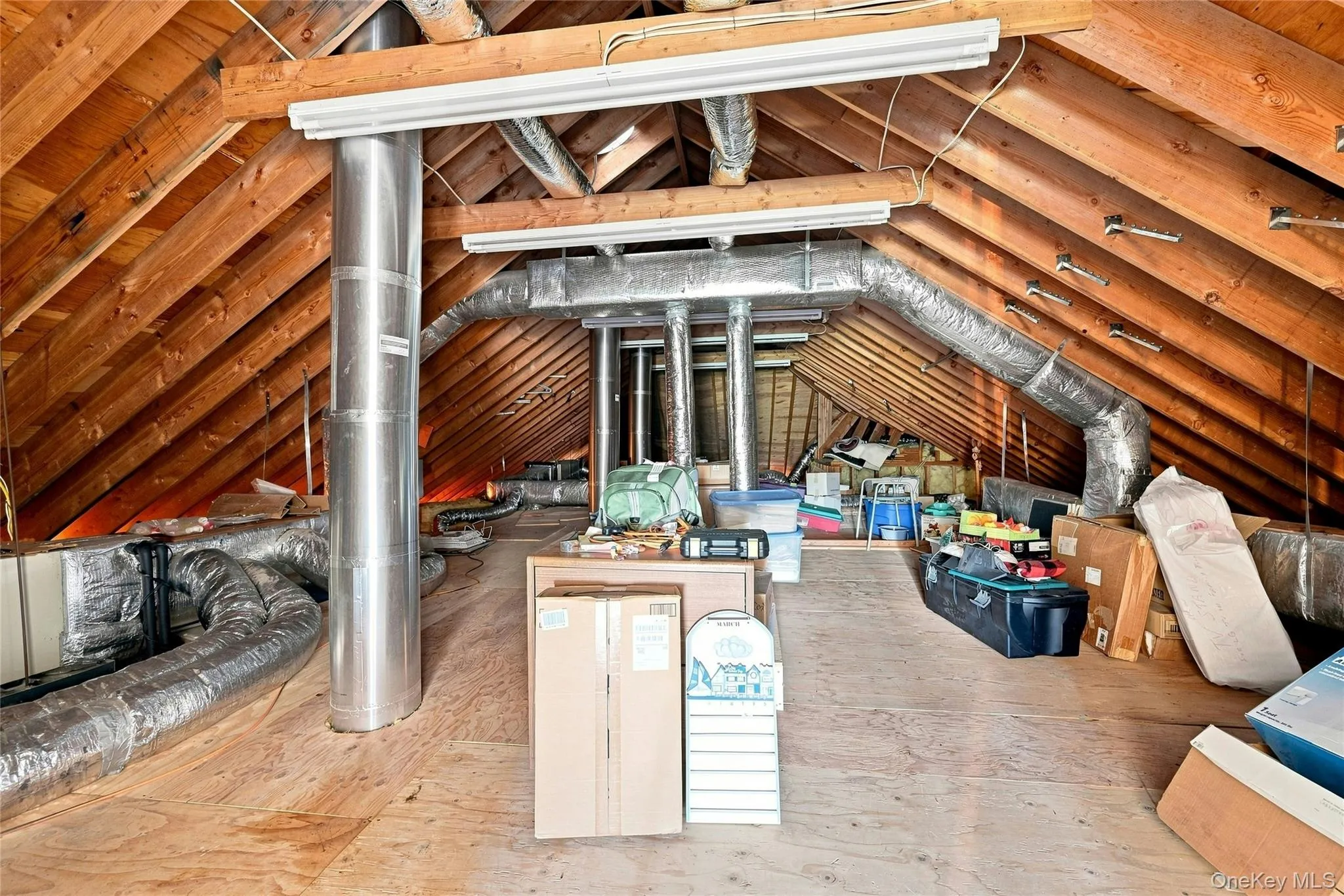 3 Crescent Drive, Huntington, NY, 5 Bedrooms Bedrooms, 12 Rooms Rooms,5 BathroomsBathrooms,Residential,For Rent,Crescent,0,1048300 3 Crescent Drive, Huntington, NY, 5 Bedrooms Bedrooms, 12 Rooms Rooms,5 BathroomsBathrooms,Residential,For Rent,Crescent,0,1048300