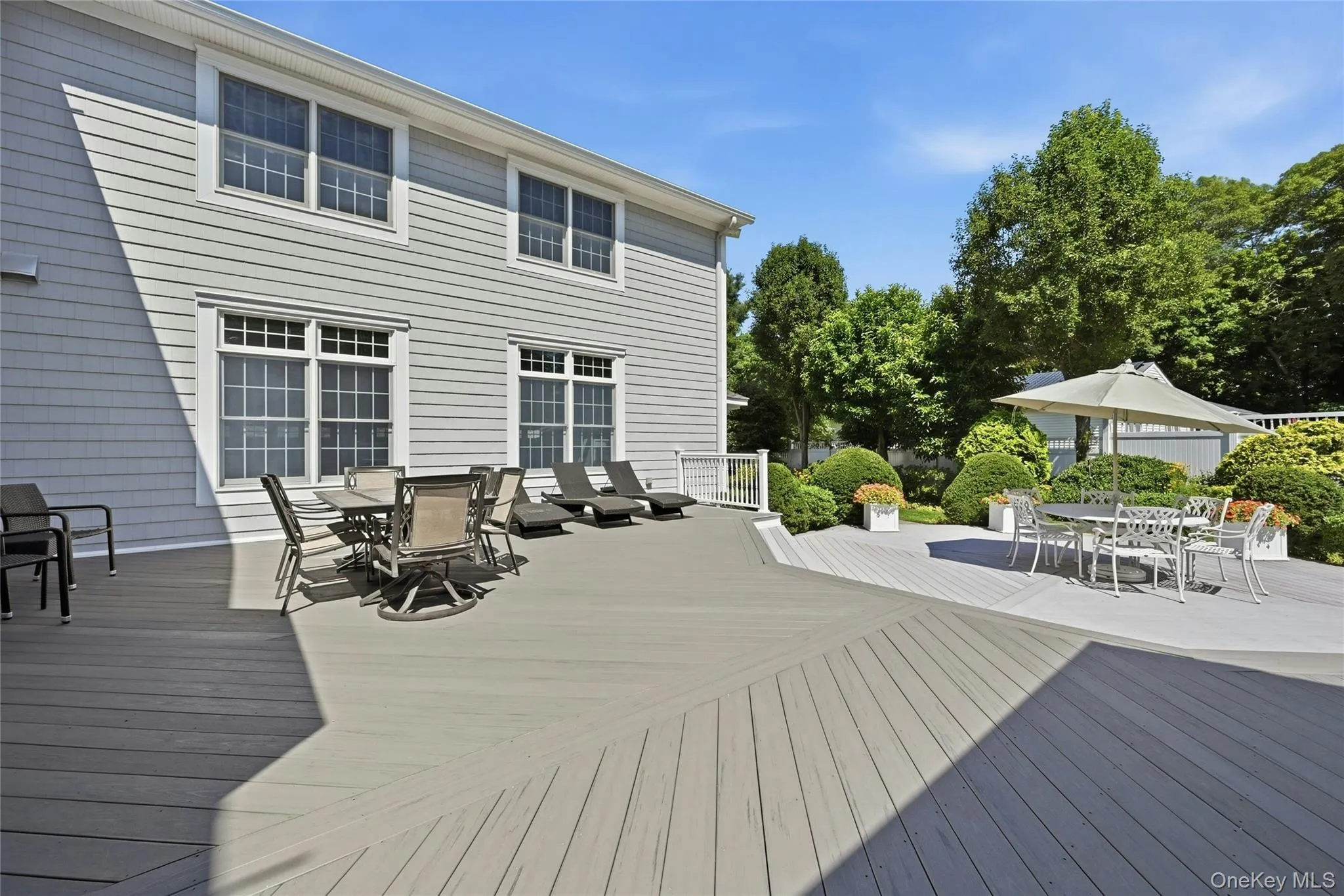 3 Crescent Drive, Huntington, NY, 5 Bedrooms Bedrooms, 12 Rooms Rooms,5 BathroomsBathrooms,Residential,For Rent,Crescent,0,1048300 3 Crescent Drive, Huntington, NY, 5 Bedrooms Bedrooms, 12 Rooms Rooms,5 BathroomsBathrooms,Residential,For Rent,Crescent,0,1048300