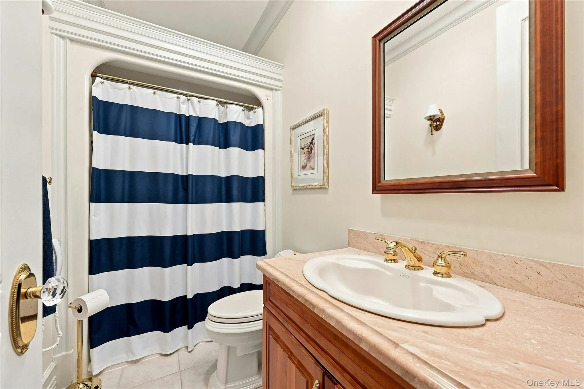 3 Crescent Drive, Huntington, NY, 5 Bedrooms Bedrooms, 12 Rooms Rooms,5 BathroomsBathrooms,Residential,For Rent,Crescent,0,1048300 3 Crescent Drive, Huntington, NY, 5 Bedrooms Bedrooms, 12 Rooms Rooms,5 BathroomsBathrooms,Residential,For Rent,Crescent,0,1048300