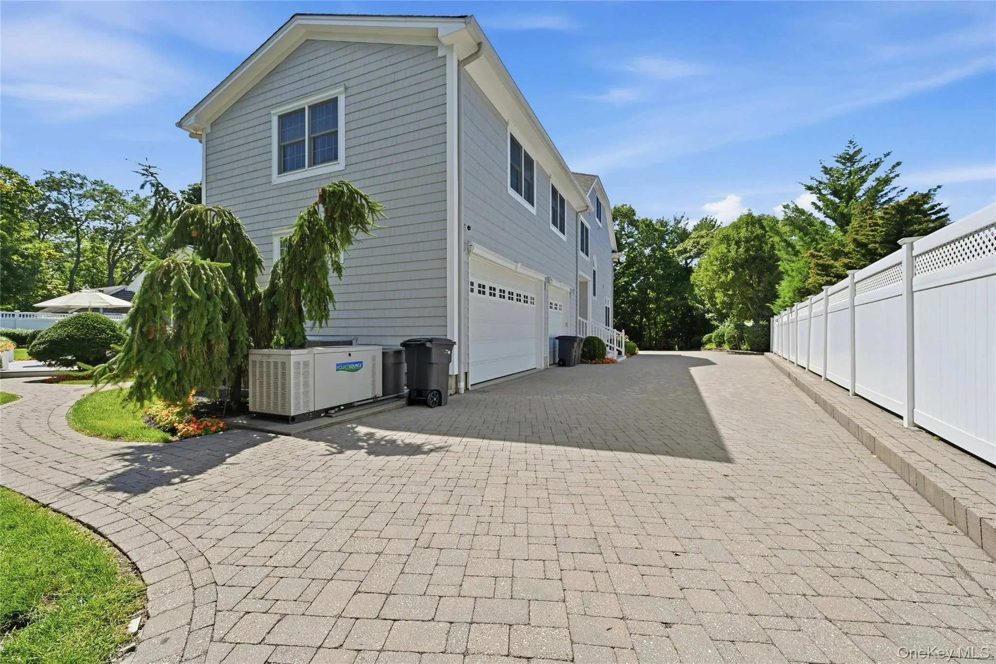 3 Crescent Drive, Huntington, NY, 5 Bedrooms Bedrooms, 12 Rooms Rooms,5 BathroomsBathrooms,Residential,For Rent,Crescent,0,1048300 3 Crescent Drive, Huntington, NY, 5 Bedrooms Bedrooms, 12 Rooms Rooms,5 BathroomsBathrooms,Residential,For Rent,Crescent,0,1048300
