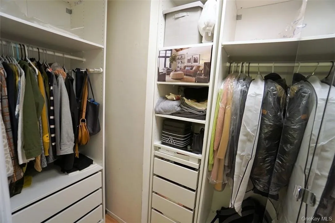 60 Park Drive, Mount Kisco, NY, 2 Bedrooms Bedrooms, 5 Rooms Rooms,1 BathroomBathrooms,Residential Lease,For Rent,Park,0,1048301 60 Park Drive, Mount Kisco, NY, 2 Bedrooms Bedrooms, 5 Rooms Rooms,1 BathroomBathrooms,Residential Lease,For Rent,Park,0,1048301