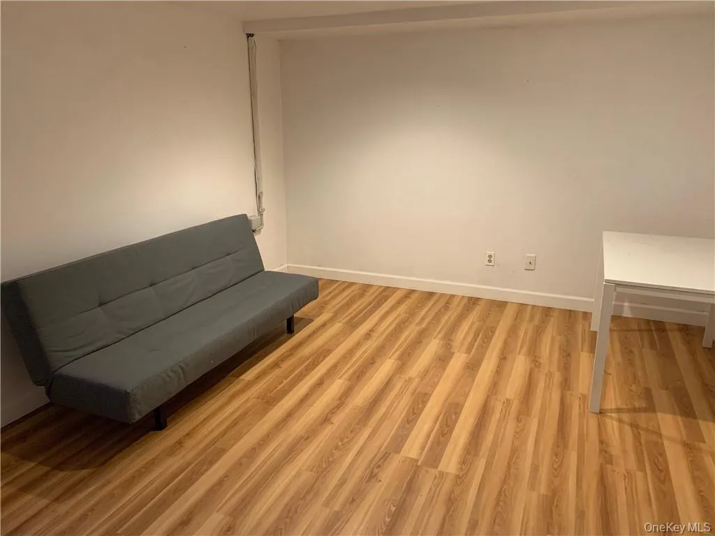 60 Park Drive, Mount Kisco, NY, 2 Bedrooms Bedrooms, 5 Rooms Rooms,1 BathroomBathrooms,Residential Lease,For Rent,Park,0,1048301 60 Park Drive, Mount Kisco, NY, 2 Bedrooms Bedrooms, 5 Rooms Rooms,1 BathroomBathrooms,Residential Lease,For Rent,Park,0,1048301