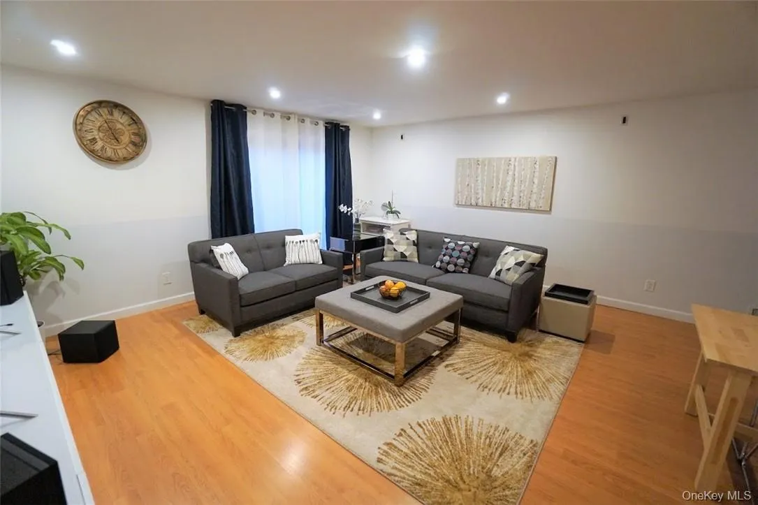 60 Park Drive, Mount Kisco, NY, 2 Bedrooms Bedrooms, 5 Rooms Rooms,1 BathroomBathrooms,Residential Lease,For Rent,Park,0,1048301 60 Park Drive, Mount Kisco, NY, 2 Bedrooms Bedrooms, 5 Rooms Rooms,1 BathroomBathrooms,Residential Lease,For Rent,Park,0,1048301
