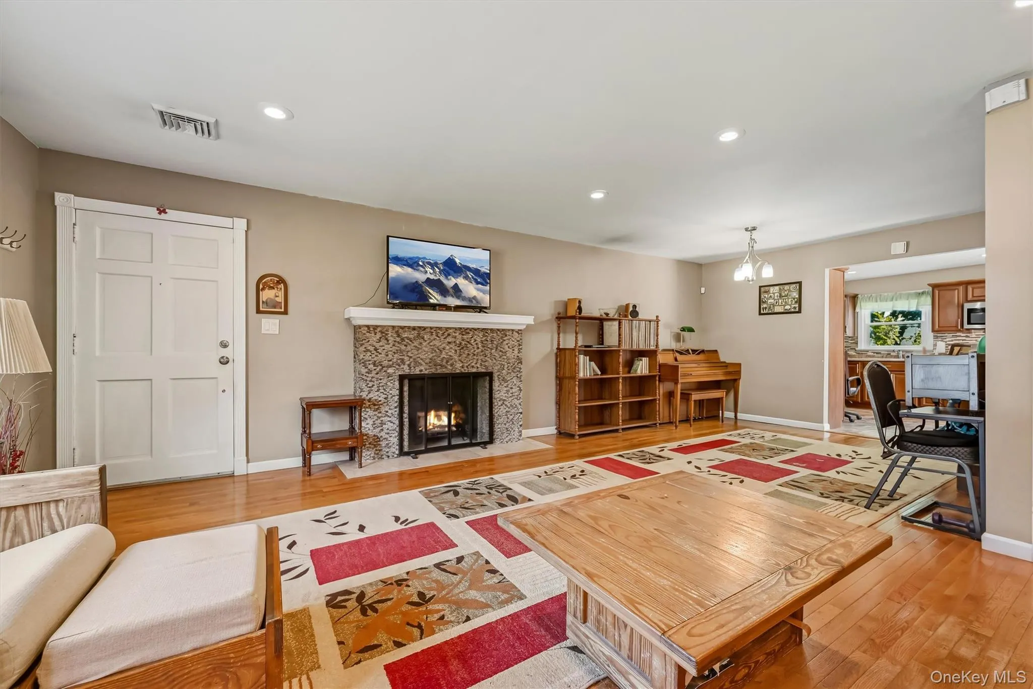 105 Pine Drive, New Windsor, NY, 3 Bedrooms Bedrooms, 8 Rooms Rooms,2 BathroomsBathrooms,Residential,For Rent,Pine,0,1048302 105 Pine Drive, New Windsor, NY, 3 Bedrooms Bedrooms, 8 Rooms Rooms,2 BathroomsBathrooms,Residential,For Rent,Pine,0,1048302