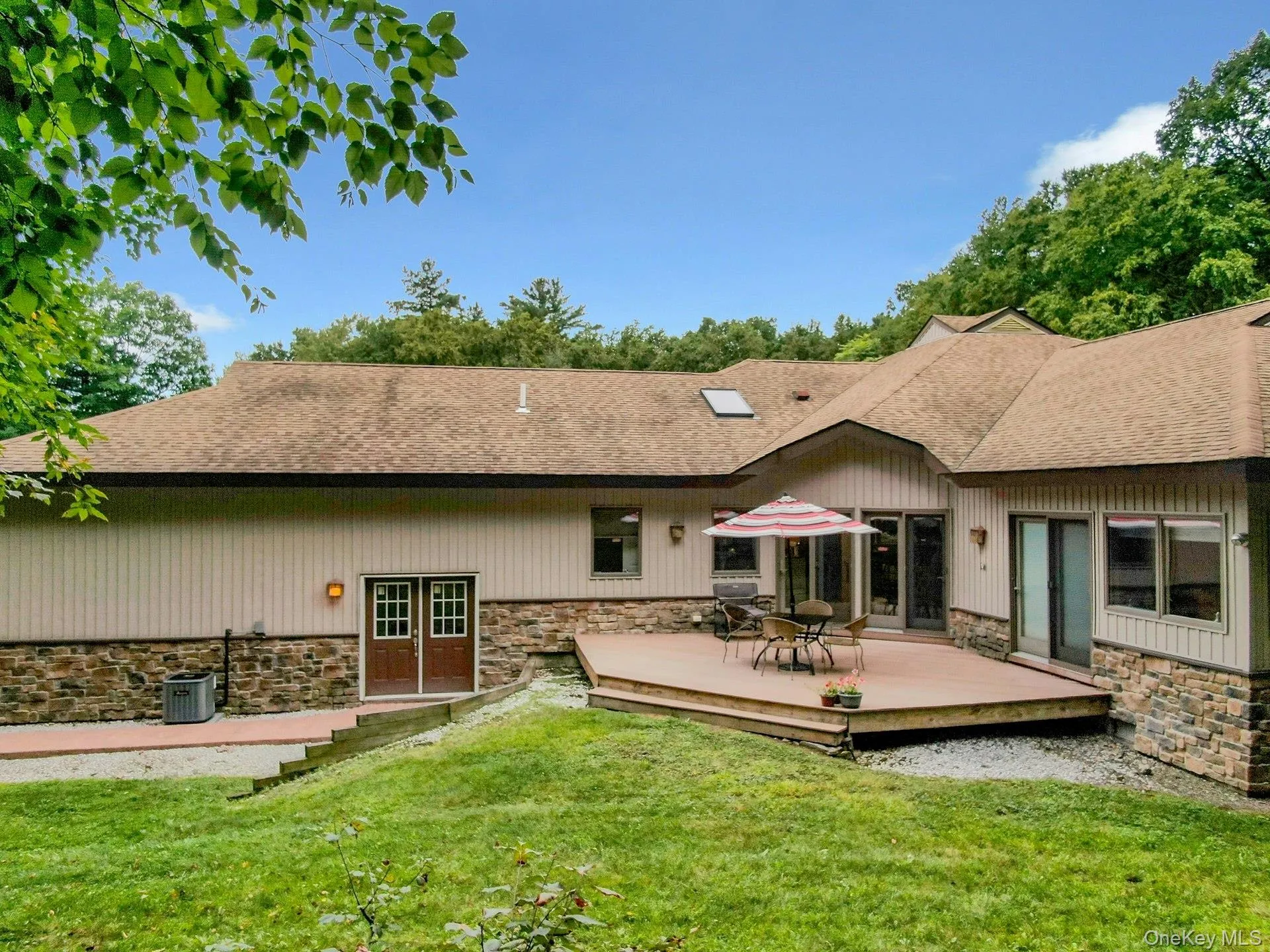 194 White Bridge Road, Mount Hope, NY, 3 Bedrooms Bedrooms, 14 Rooms Rooms,3 BathroomsBathrooms,Residential,For Rent,White Bridge,0,1048303 194 White Bridge Road, Mount Hope, NY, 3 Bedrooms Bedrooms, 14 Rooms Rooms,3 BathroomsBathrooms,Residential,For Rent,White Bridge,0,1048303