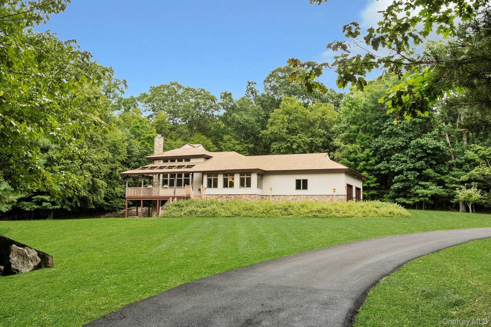 194 White Bridge Road, Mount Hope, NY, 3 Bedrooms Bedrooms, 14 Rooms Rooms,3 BathroomsBathrooms,Residential,For Rent,White Bridge,0,1048303 194 White Bridge Road, Mount Hope, NY, 3 Bedrooms Bedrooms, 14 Rooms Rooms,3 BathroomsBathrooms,Residential,For Rent,White Bridge,0,1048303