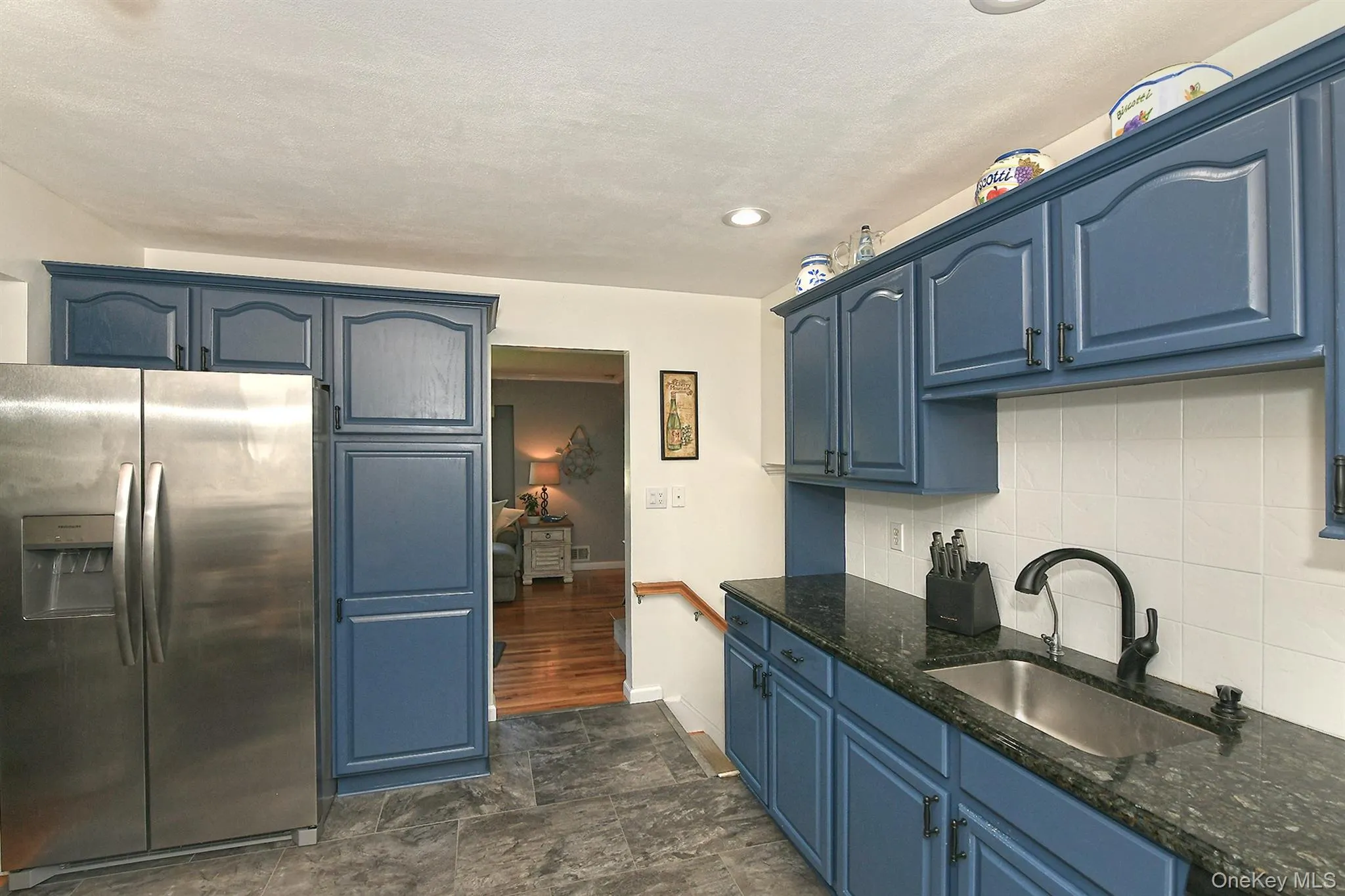 21 Campo Avenue, Brookhaven, NY, 3 Bedrooms Bedrooms, 7 Rooms Rooms,1 BathroomBathrooms,Residential,For Rent,Campo,0,1048308 21 Campo Avenue, Brookhaven, NY, 3 Bedrooms Bedrooms, 7 Rooms Rooms,1 BathroomBathrooms,Residential,For Rent,Campo,0,1048308
