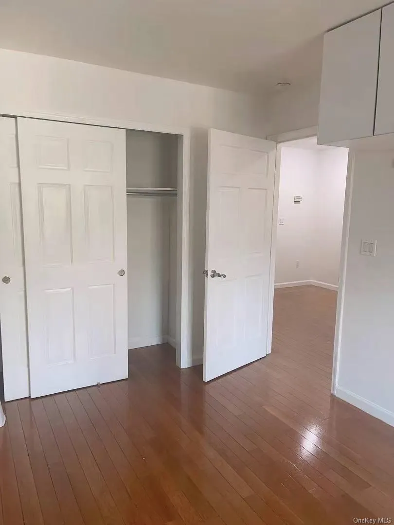 142-28 37th Avenue, New York, NY, 1 Bedroom Bedrooms, 3 Rooms Rooms,1 BathroomBathrooms,Residential,For Rent,37th,0,1048317 142-28 37th Avenue, New York, NY, 1 Bedroom Bedrooms, 3 Rooms Rooms,1 BathroomBathrooms,Residential,For Rent,37th,0,1048317