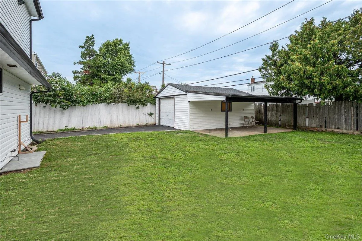 54 Ketcham Avenue, Oyster Bay, NY, 5 Bedrooms Bedrooms, 7 Rooms Rooms,3 BathroomsBathrooms,Residential Lease,For Rent,Ketcham,0,1048320 54 Ketcham Avenue, Oyster Bay, NY, 5 Bedrooms Bedrooms, 7 Rooms Rooms,3 BathroomsBathrooms,Residential Lease,For Rent,Ketcham,0,1048320