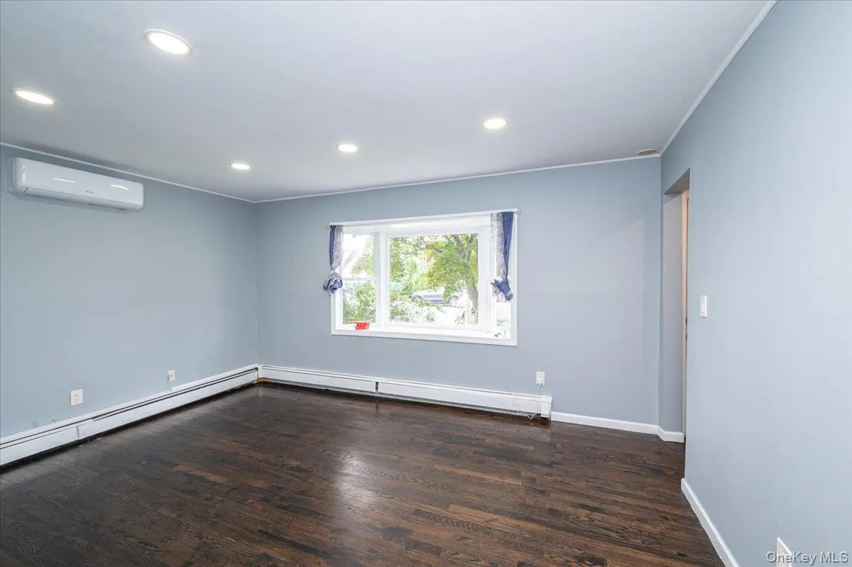 54 Ketcham Avenue, Oyster Bay, NY, 5 Bedrooms Bedrooms, 7 Rooms Rooms,3 BathroomsBathrooms,Residential Lease,For Rent,Ketcham,0,1048320 54 Ketcham Avenue, Oyster Bay, NY, 5 Bedrooms Bedrooms, 7 Rooms Rooms,3 BathroomsBathrooms,Residential Lease,For Rent,Ketcham,0,1048320