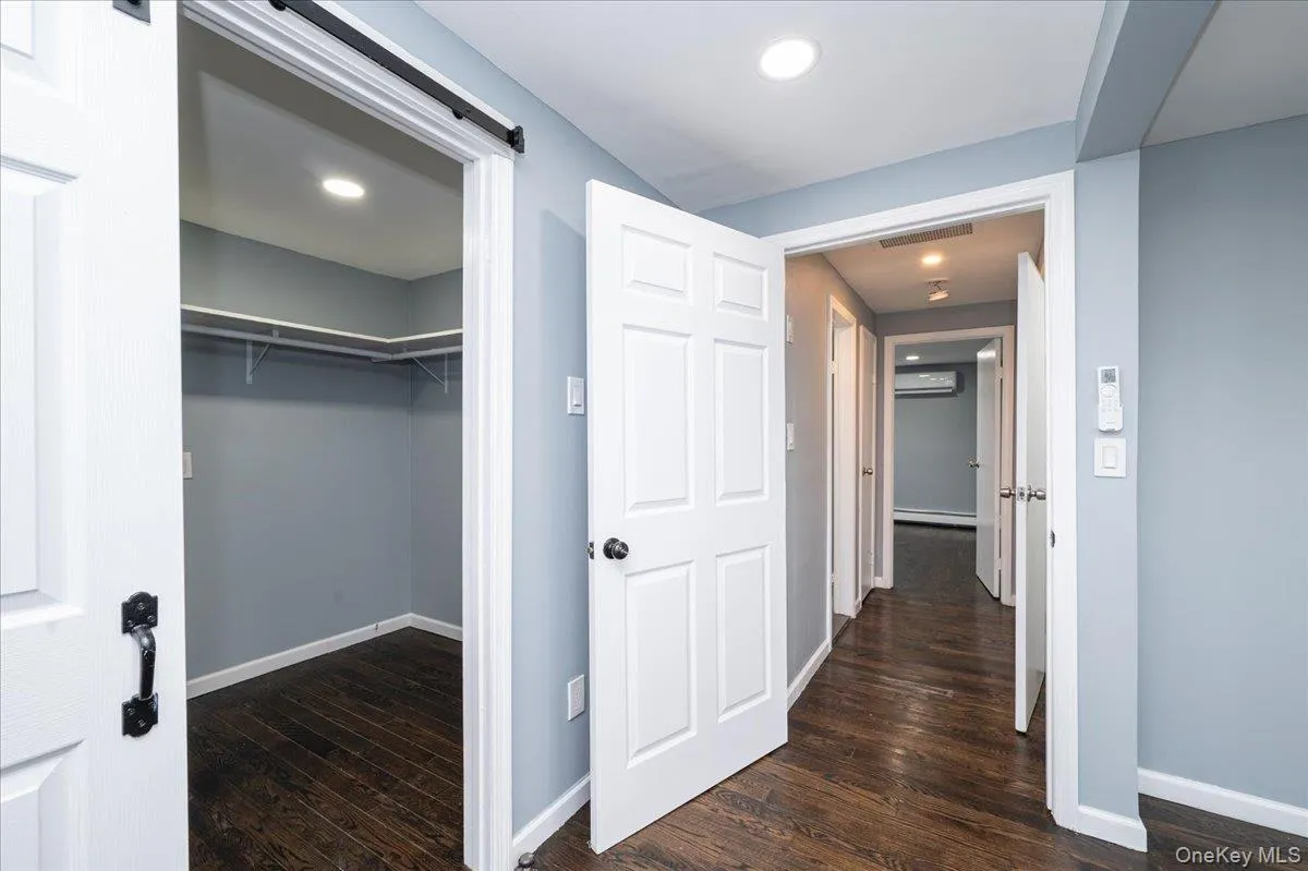 54 Ketcham Avenue, Oyster Bay, NY, 5 Bedrooms Bedrooms, 7 Rooms Rooms,3 BathroomsBathrooms,Residential Lease,For Rent,Ketcham,0,1048320 54 Ketcham Avenue, Oyster Bay, NY, 5 Bedrooms Bedrooms, 7 Rooms Rooms,3 BathroomsBathrooms,Residential Lease,For Rent,Ketcham,0,1048320