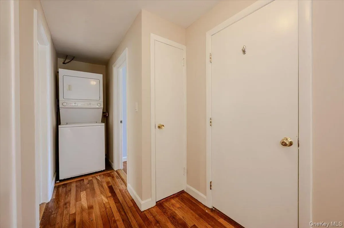 502 Lafayette Boulevard, Long Beach, NY, 2 Bedrooms Bedrooms, 5 Rooms Rooms,1 BathroomBathrooms,Residential Lease,For Rent,Lafayette,0,1048321 502 Lafayette Boulevard, Long Beach, NY, 2 Bedrooms Bedrooms, 5 Rooms Rooms,1 BathroomBathrooms,Residential Lease,For Rent,Lafayette,0,1048321