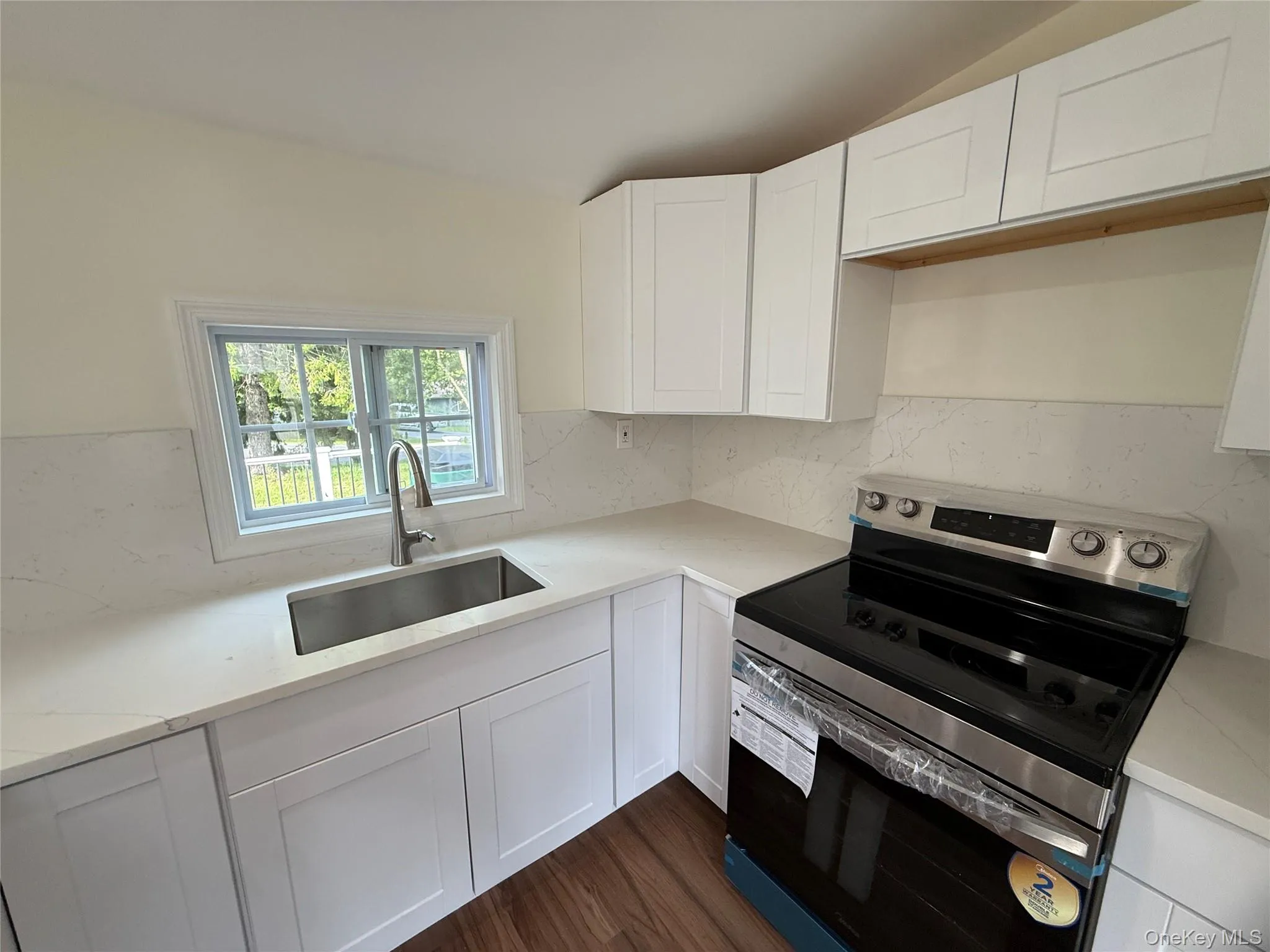 2 Walnut Park Lot 1 Lane, Marlboro, NY, 3 Bedrooms Bedrooms, 5 Rooms Rooms,1 BathroomBathrooms,Residential,For Rent,Walnut Park Lot 1,0,1048324 2 Walnut Park Lot 1 Lane, Marlboro, NY, 3 Bedrooms Bedrooms, 5 Rooms Rooms,1 BathroomBathrooms,Residential,For Rent,Walnut Park Lot 1,0,1048324