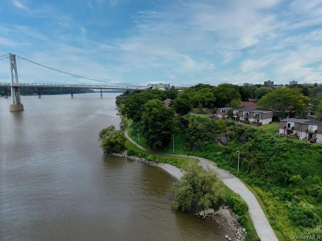38 Hurlihe Street, Poughkeepsie, NY, 1 Bedroom Bedrooms, 3 Rooms Rooms,1 BathroomBathrooms,Residential,For Rent,Hurlihe,0,1048326 38 Hurlihe Street, Poughkeepsie, NY, 1 Bedroom Bedrooms, 3 Rooms Rooms,1 BathroomBathrooms,Residential,For Rent,Hurlihe,0,1048326
