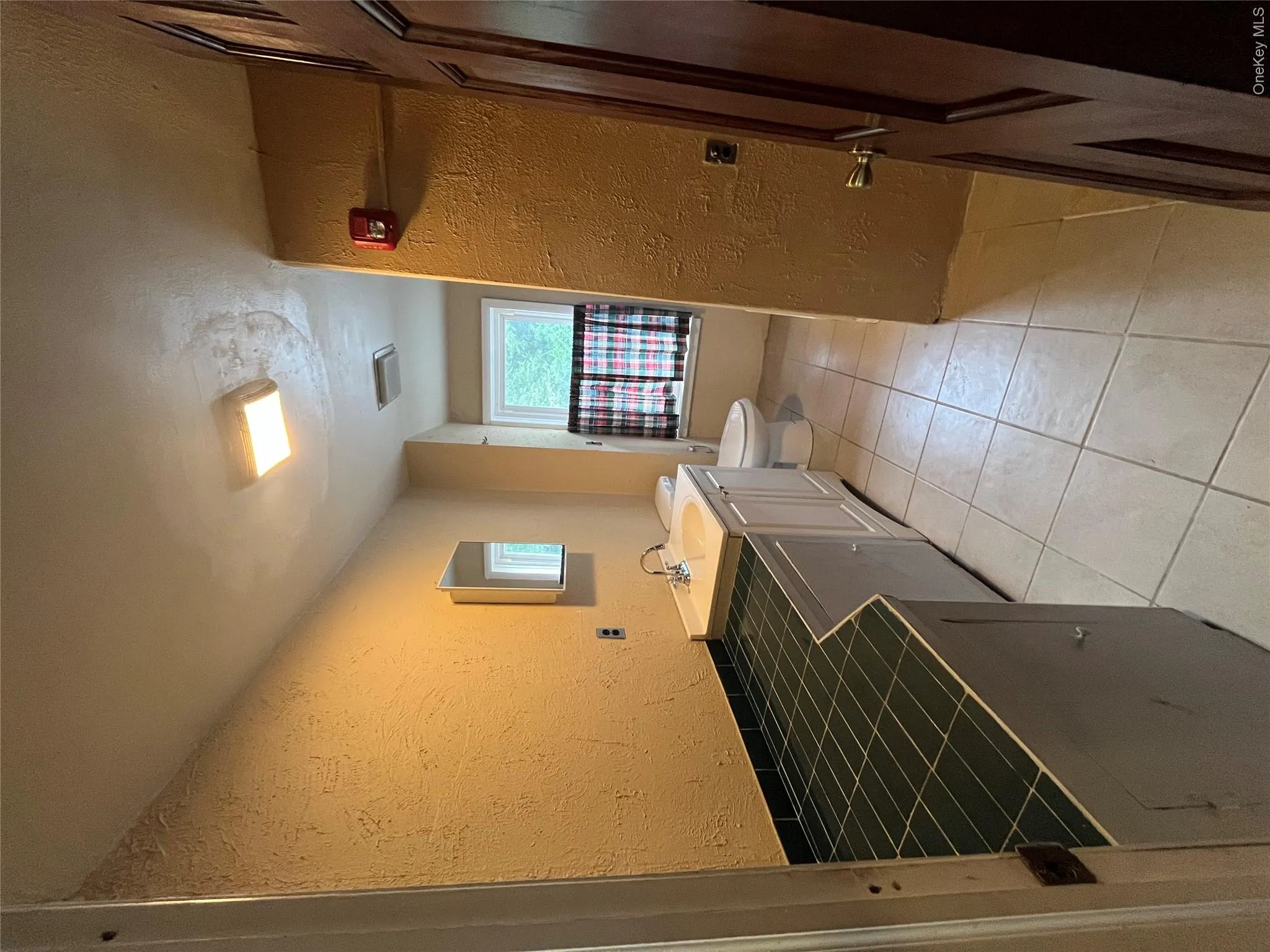 1278 Saw Mill River, Yonkers, NY, ,Commercial Lease,For Rent,Saw Mill River,0,1048333 1278 Saw Mill River, Yonkers, NY, ,Commercial Lease,For Rent,Saw Mill River,0,1048333