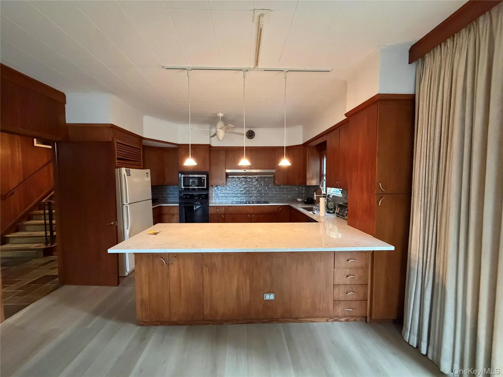 500 Lake Boulevard, Carmel, NY, 4 Bedroom Bedrooms, 5 Room Rooms,3 BathroomBathrooms,Residential Lease,For Rent,Lake,0,1048334 500 Lake Boulevard, Carmel, NY, 4 Bedroom Bedrooms, 5 Room Rooms,3 BathroomBathrooms,Residential Lease,For Rent,Lake,0,1048334