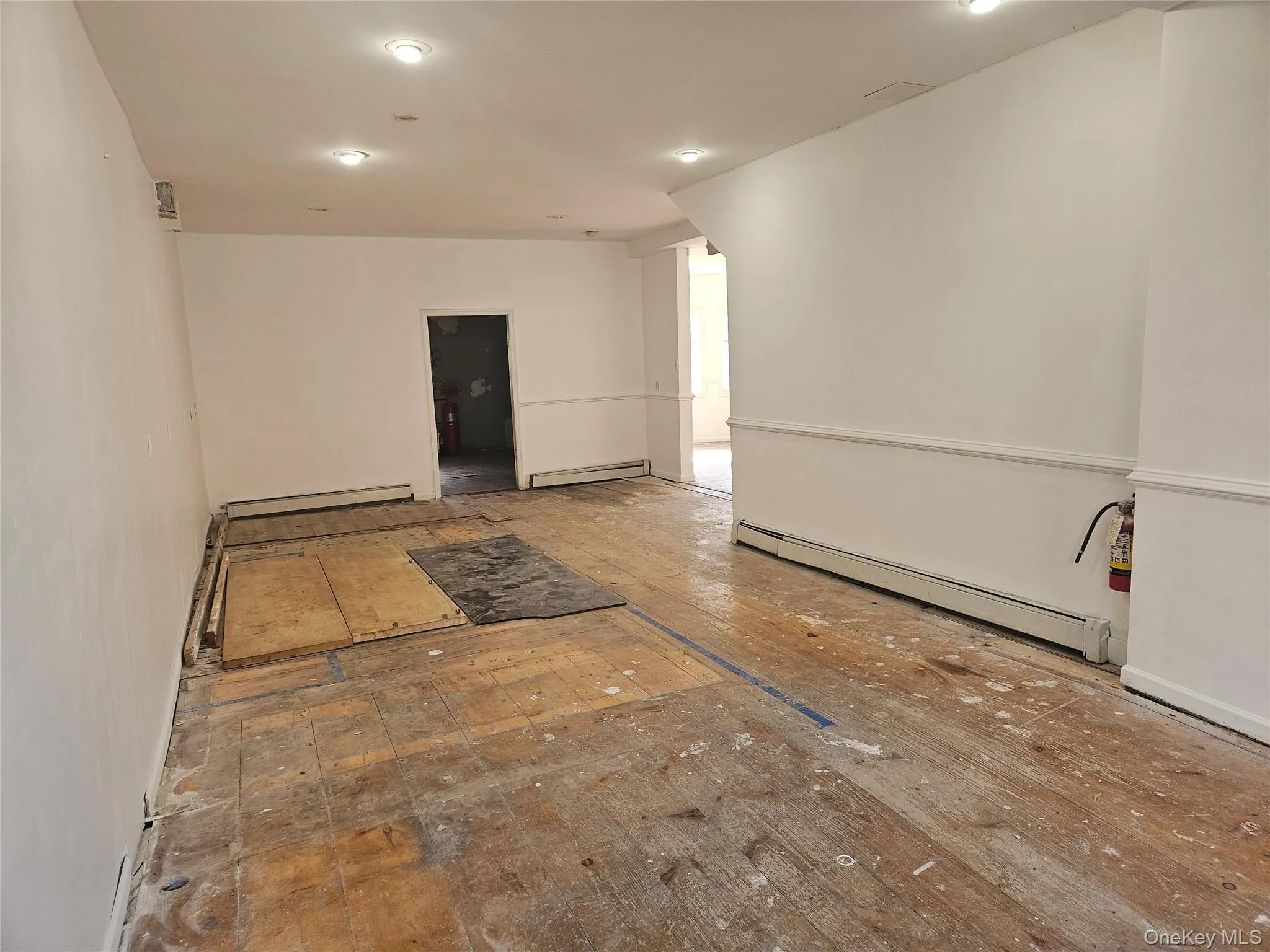 Front of house. Kitchen is through the doorway straight ahead and creekside area is to the right. Front of house. Kitchen is through the doorway straight ahead and creekside area is to the right.