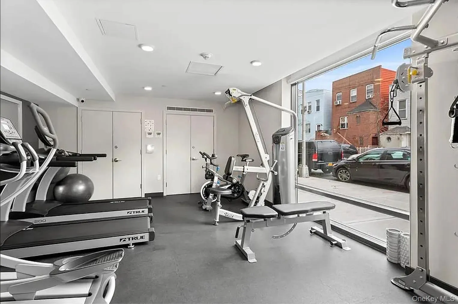 37-40 27th Street, New York, NY, 2 Bedrooms Bedrooms, 4 Rooms Rooms,1 BathroomBathrooms,Residential Lease,For Rent,27th,0,1048343 37-40 27th Street, New York, NY, 2 Bedrooms Bedrooms, 4 Rooms Rooms,1 BathroomBathrooms,Residential Lease,For Rent,27th,0,1048343