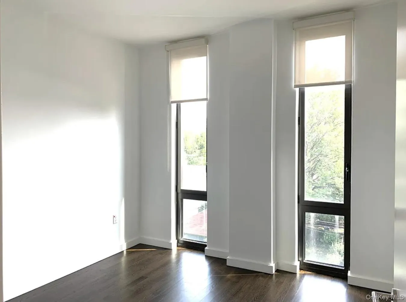 37-40 27th Street, New York, NY, 2 Bedrooms Bedrooms, 4 Rooms Rooms,1 BathroomBathrooms,Residential Lease,For Rent,27th,0,1048343 37-40 27th Street, New York, NY, 2 Bedrooms Bedrooms, 4 Rooms Rooms,1 BathroomBathrooms,Residential Lease,For Rent,27th,0,1048343