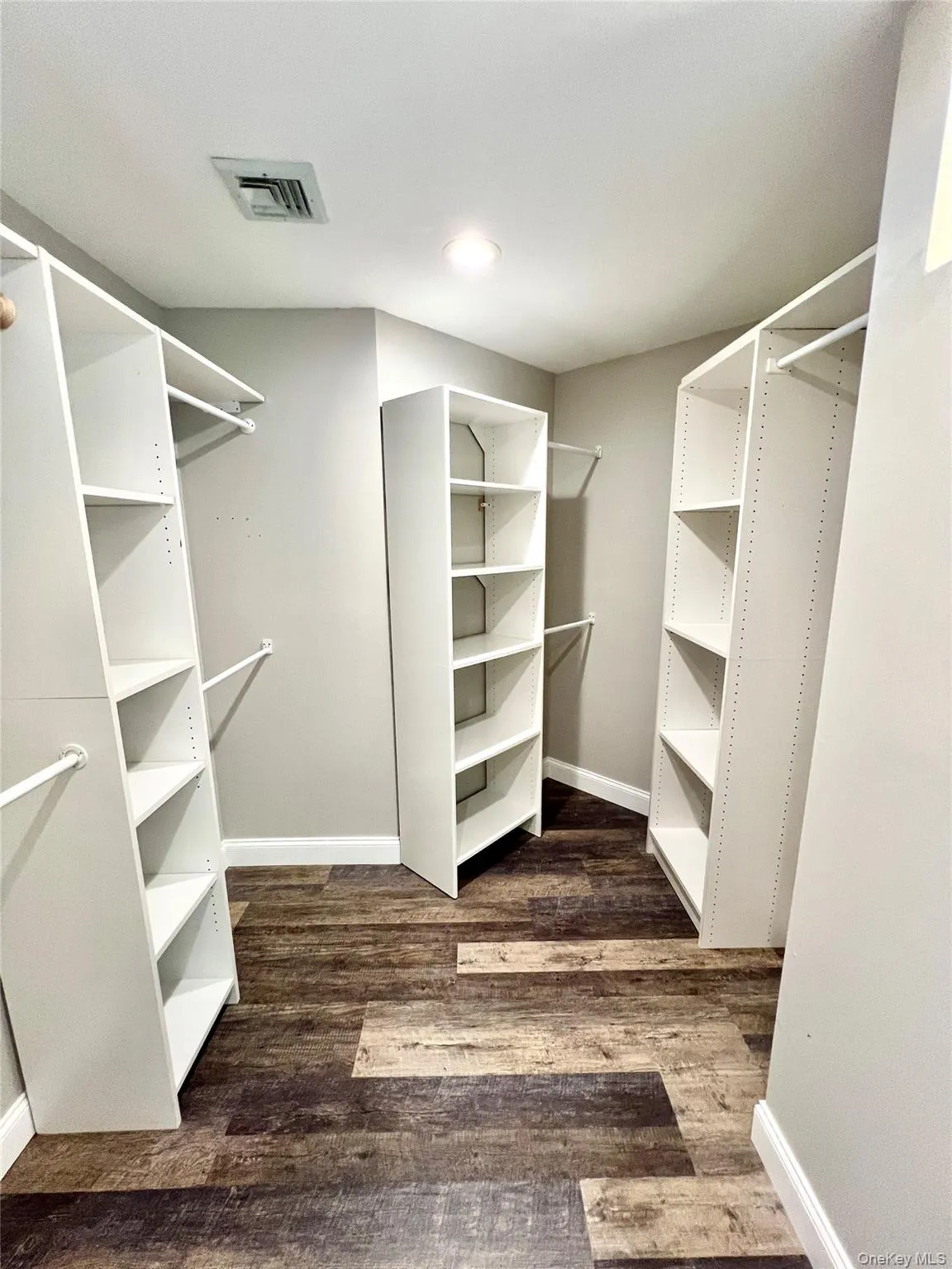 50 Cocoa Lane, Newburgh (town), NY, 3 Bedrooms Bedrooms, 9 Rooms Rooms,2 BathroomsBathrooms,Residential,For Rent,Cocoa,0,1048360 50 Cocoa Lane, Newburgh (town), NY, 3 Bedrooms Bedrooms, 9 Rooms Rooms,2 BathroomsBathrooms,Residential,For Rent,Cocoa,0,1048360