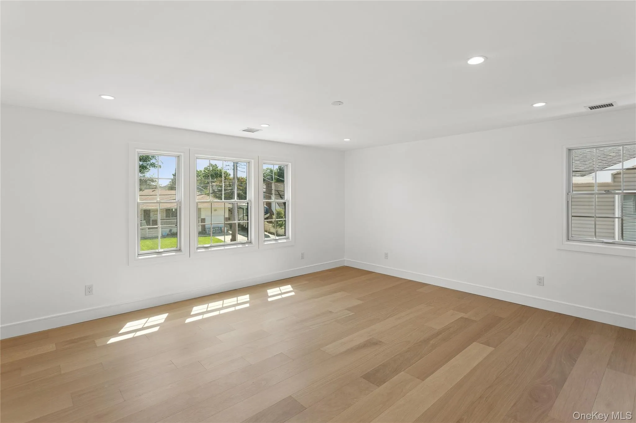 1222 Powell Avenue, Hempstead, NY, 4 Bedrooms Bedrooms, 10 Rooms Rooms,4 BathroomsBathrooms,Residential,For Rent,Powell,0,1048367 1222 Powell Avenue, Hempstead, NY, 4 Bedrooms Bedrooms, 10 Rooms Rooms,4 BathroomsBathrooms,Residential,For Rent,Powell,0,1048367