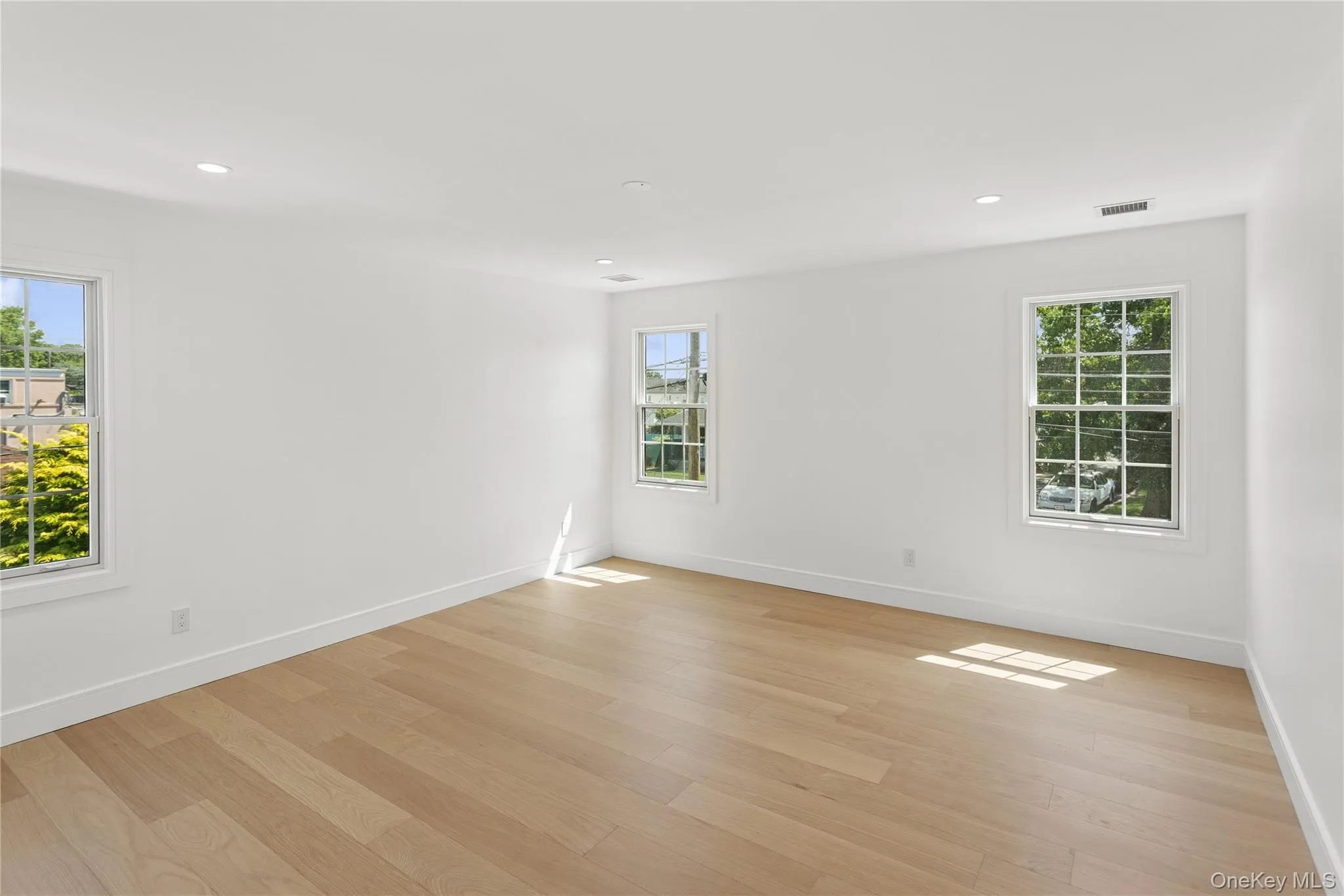 1222 Powell Avenue, Hempstead, NY, 4 Bedrooms Bedrooms, 10 Rooms Rooms,4 BathroomsBathrooms,Residential,For Rent,Powell,0,1048367 1222 Powell Avenue, Hempstead, NY, 4 Bedrooms Bedrooms, 10 Rooms Rooms,4 BathroomsBathrooms,Residential,For Rent,Powell,0,1048367