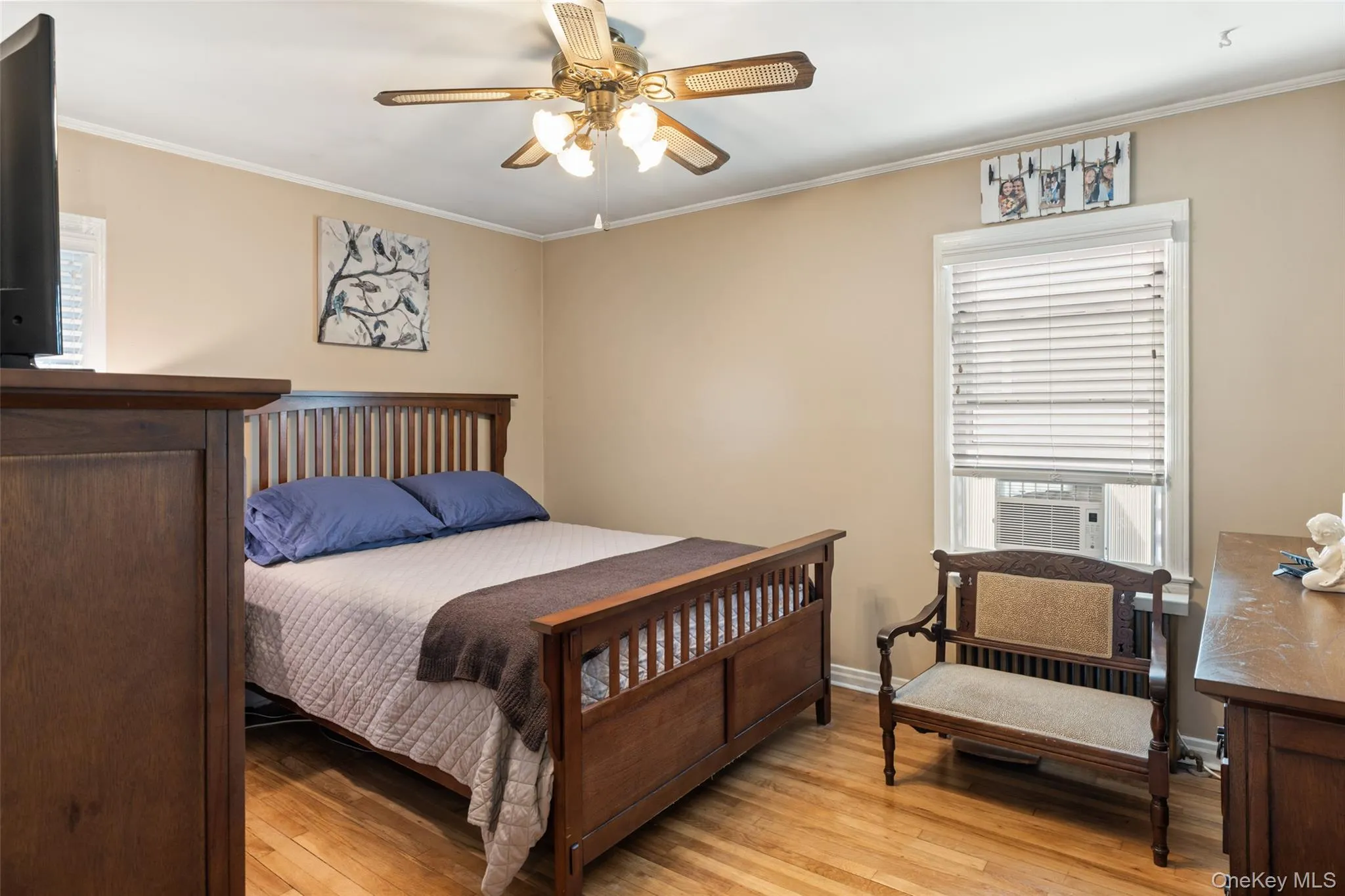 5 Marvin Avenue, Oyster Bay, NY, 4 Bedrooms Bedrooms, 7 Rooms Rooms,1 BathroomBathrooms,Residential,For Rent,Marvin,0,1048369 5 Marvin Avenue, Oyster Bay, NY, 4 Bedrooms Bedrooms, 7 Rooms Rooms,1 BathroomBathrooms,Residential,For Rent,Marvin,0,1048369