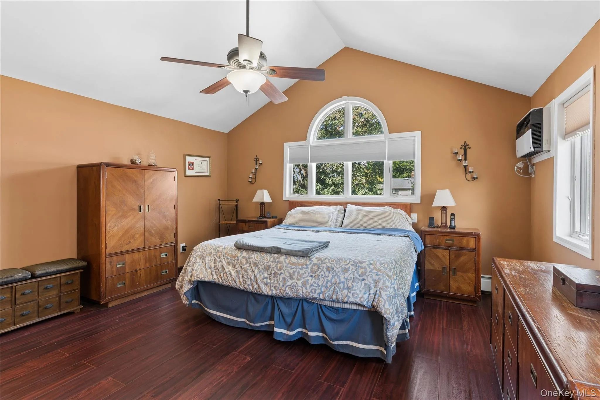 122 Commonwealth Avenue, Hempstead, NY, 5 Bedrooms Bedrooms, 12 Rooms Rooms,3 BathroomsBathrooms,Residential,For Rent,Commonwealth,0,1048375 122 Commonwealth Avenue, Hempstead, NY, 5 Bedrooms Bedrooms, 12 Rooms Rooms,3 BathroomsBathrooms,Residential,For Rent,Commonwealth,0,1048375