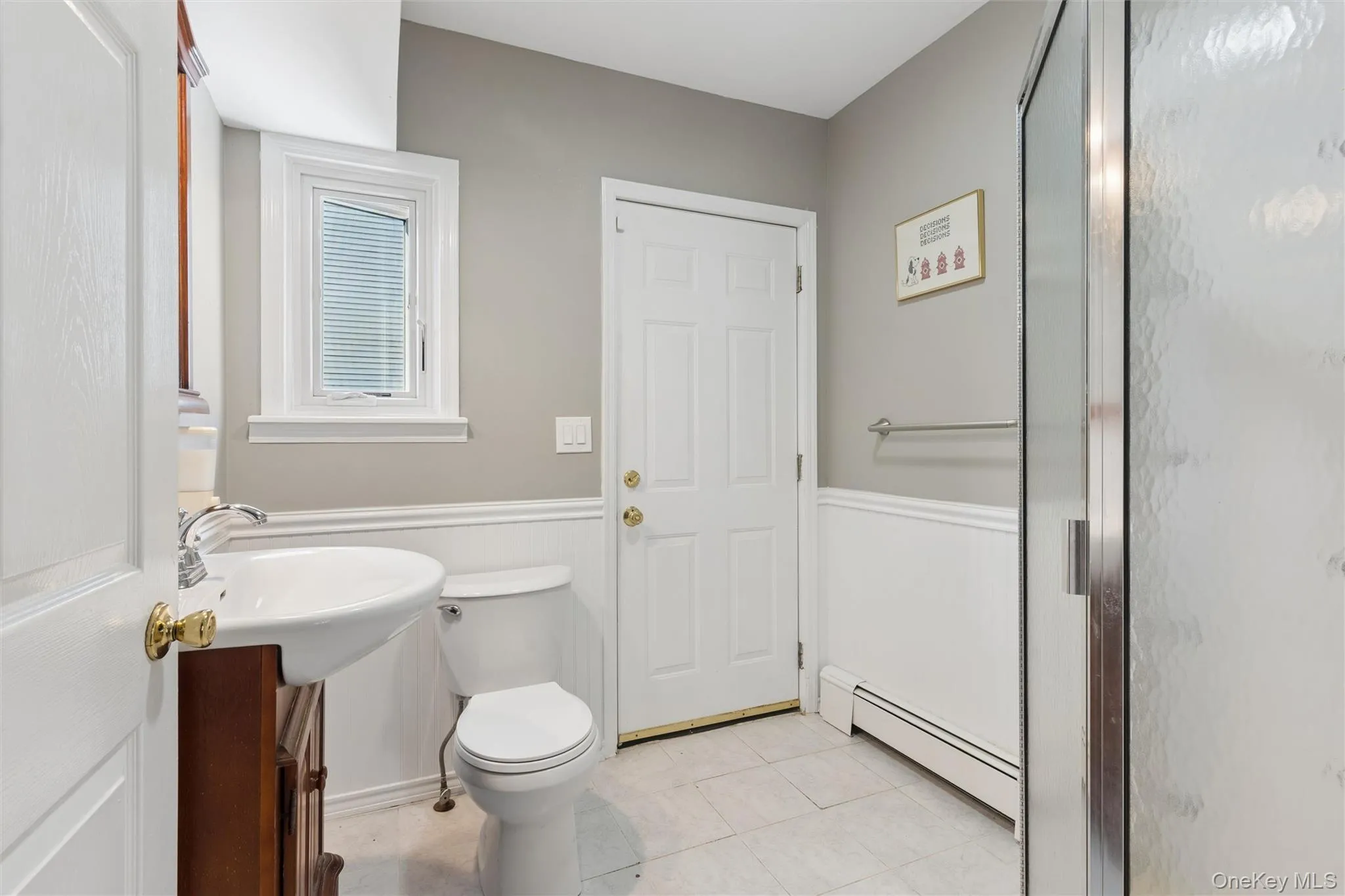 122 Commonwealth Avenue, Hempstead, NY, 5 Bedrooms Bedrooms, 12 Rooms Rooms,3 BathroomsBathrooms,Residential,For Rent,Commonwealth,0,1048375 122 Commonwealth Avenue, Hempstead, NY, 5 Bedrooms Bedrooms, 12 Rooms Rooms,3 BathroomsBathrooms,Residential,For Rent,Commonwealth,0,1048375