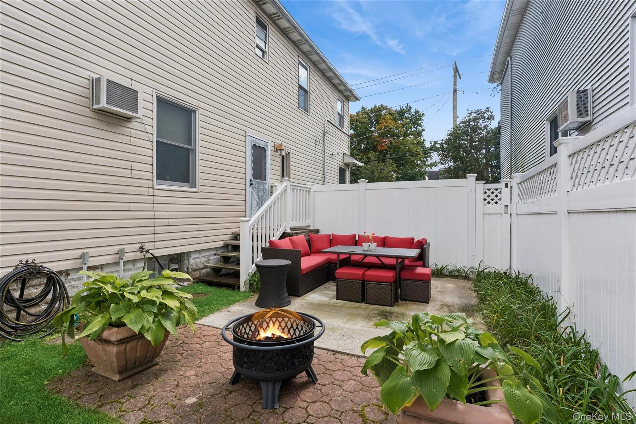 122 Commonwealth Avenue, Hempstead, NY, 5 Bedrooms Bedrooms, 12 Rooms Rooms,3 BathroomsBathrooms,Residential,For Rent,Commonwealth,0,1048375 122 Commonwealth Avenue, Hempstead, NY, 5 Bedrooms Bedrooms, 12 Rooms Rooms,3 BathroomsBathrooms,Residential,For Rent,Commonwealth,0,1048375