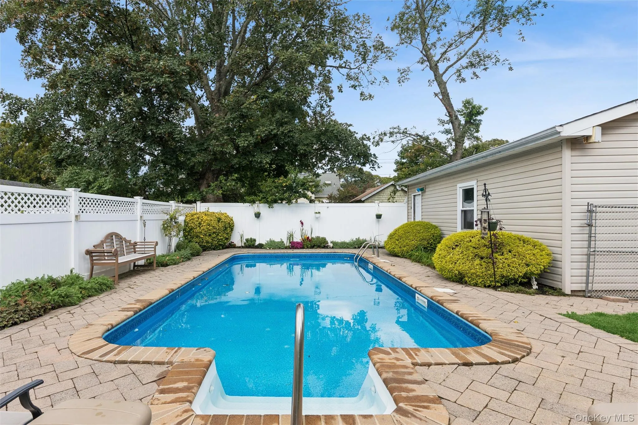 122 Commonwealth Avenue, Hempstead, NY, 5 Bedrooms Bedrooms, 12 Rooms Rooms,3 BathroomsBathrooms,Residential,For Rent,Commonwealth,0,1048375 122 Commonwealth Avenue, Hempstead, NY, 5 Bedrooms Bedrooms, 12 Rooms Rooms,3 BathroomsBathrooms,Residential,For Rent,Commonwealth,0,1048375