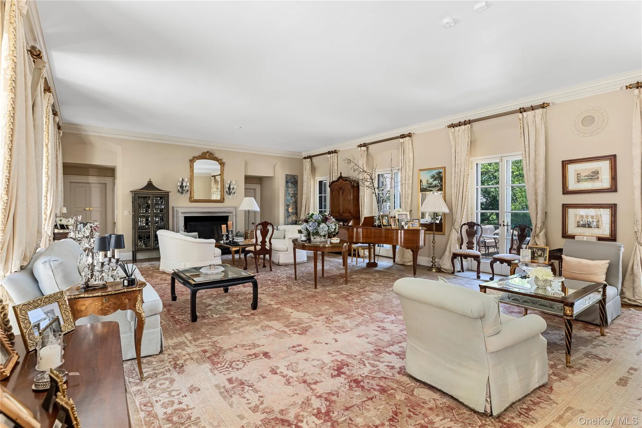 100 Horseshoe Road, Oyster Bay, NY, 10 Bedrooms Bedrooms, 16 Rooms Rooms,10 BathroomsBathrooms,Residential,For Rent,Horseshoe,0,1048378 100 Horseshoe Road, Oyster Bay, NY, 10 Bedrooms Bedrooms, 16 Rooms Rooms,10 BathroomsBathrooms,Residential,For Rent,Horseshoe,0,1048378