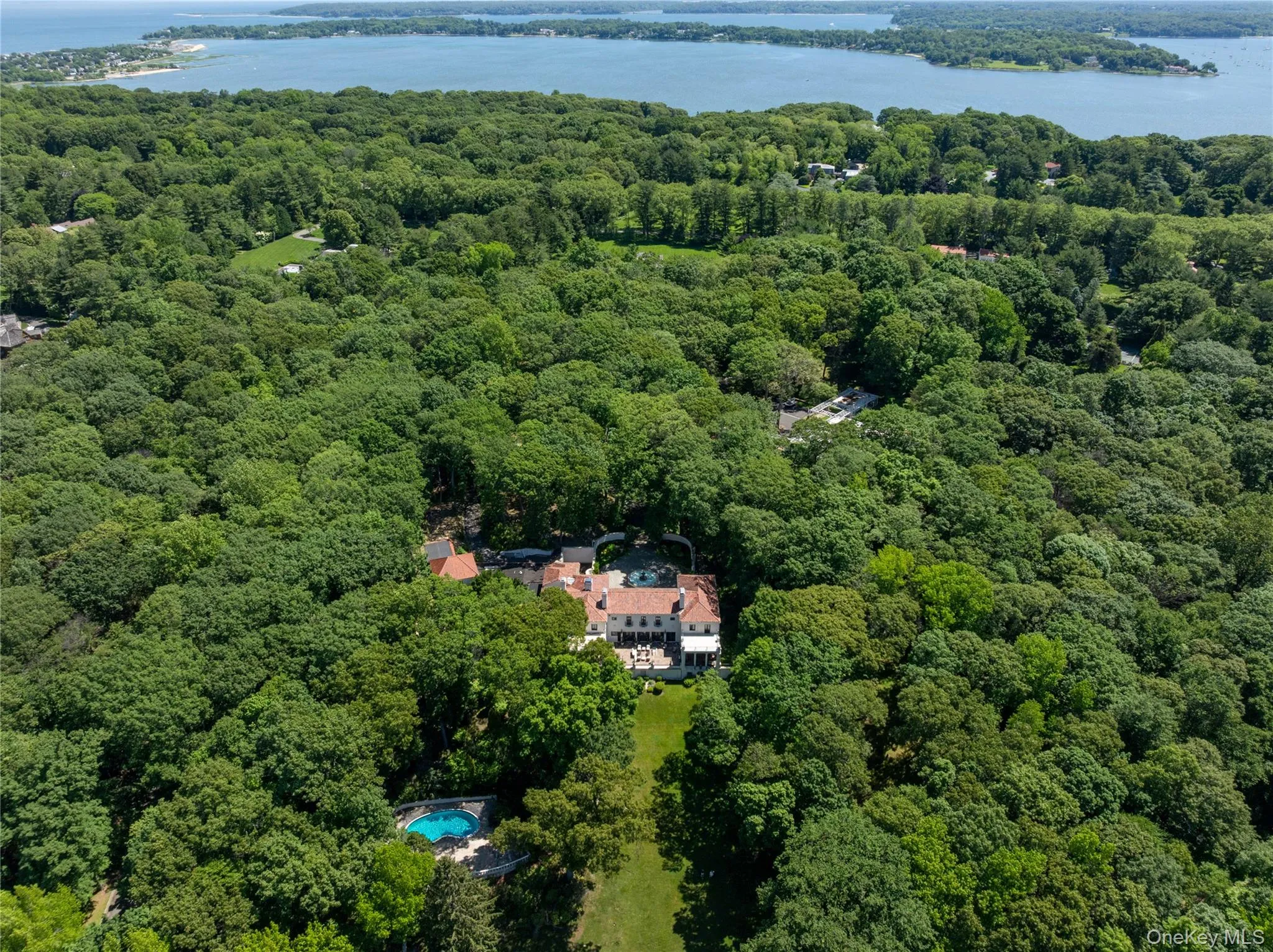 100 Horseshoe Road, Oyster Bay, NY, 10 Bedrooms Bedrooms, 16 Rooms Rooms,10 BathroomsBathrooms,Residential,For Rent,Horseshoe,0,1048378 100 Horseshoe Road, Oyster Bay, NY, 10 Bedrooms Bedrooms, 16 Rooms Rooms,10 BathroomsBathrooms,Residential,For Rent,Horseshoe,0,1048378