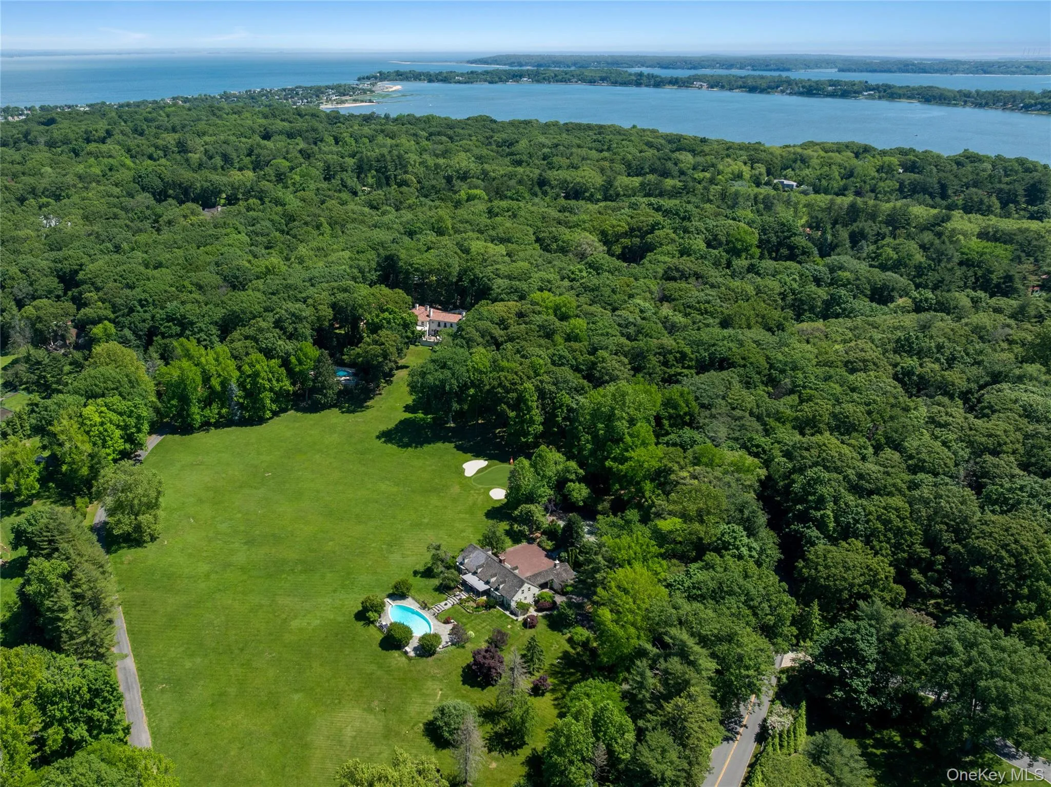 100 Horseshoe Road, Oyster Bay, NY, 10 Bedrooms Bedrooms, 16 Rooms Rooms,10 BathroomsBathrooms,Residential,For Rent,Horseshoe,0,1048378 100 Horseshoe Road, Oyster Bay, NY, 10 Bedrooms Bedrooms, 16 Rooms Rooms,10 BathroomsBathrooms,Residential,For Rent,Horseshoe,0,1048378